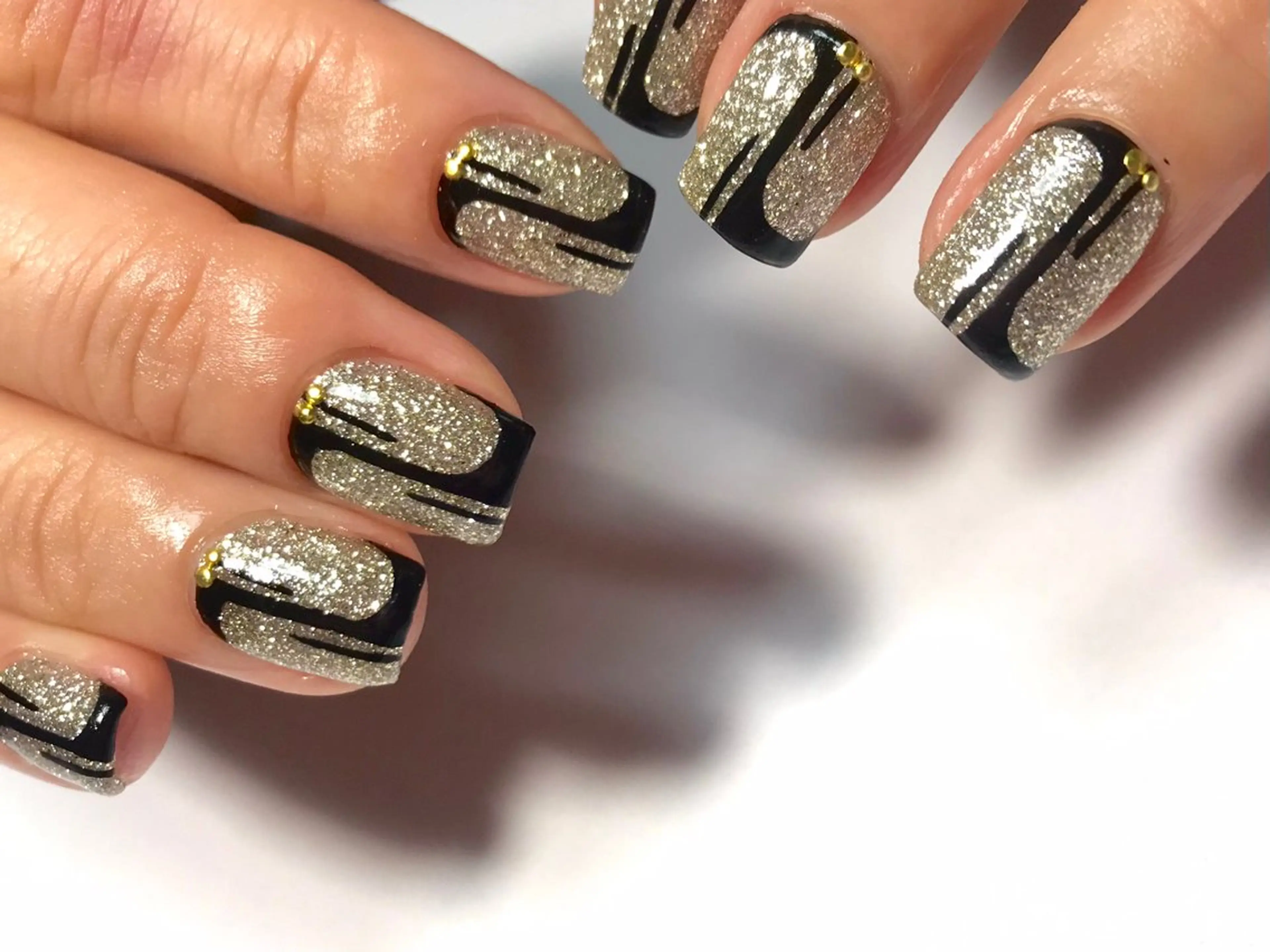 ネイル フラッシュネイル ジェルネイル パラジェル スクエアネイル ハンドネイル NailSalon _Amulet_のネイルデザイン