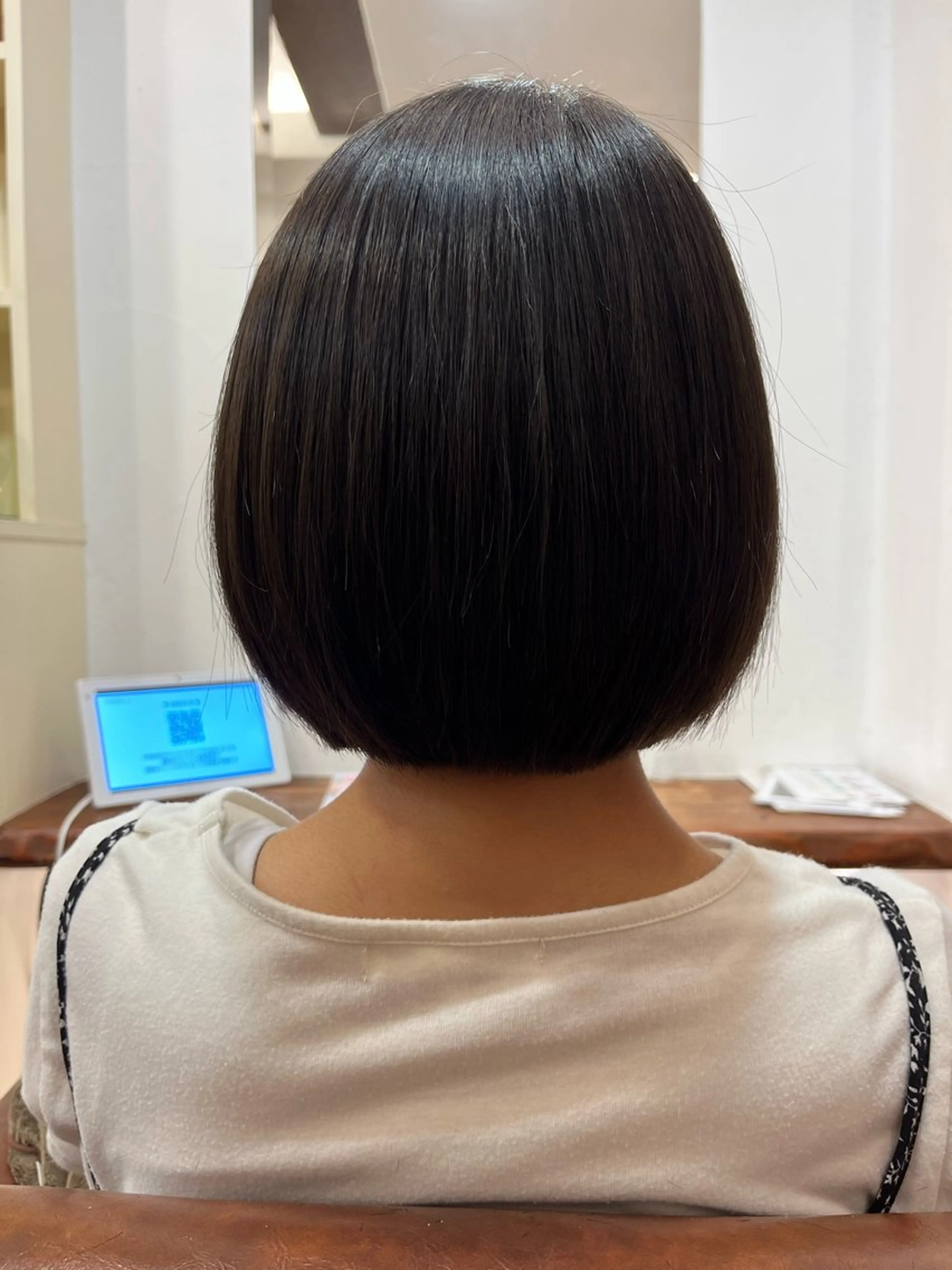 ショート 小山 朱音のヘアスタイル