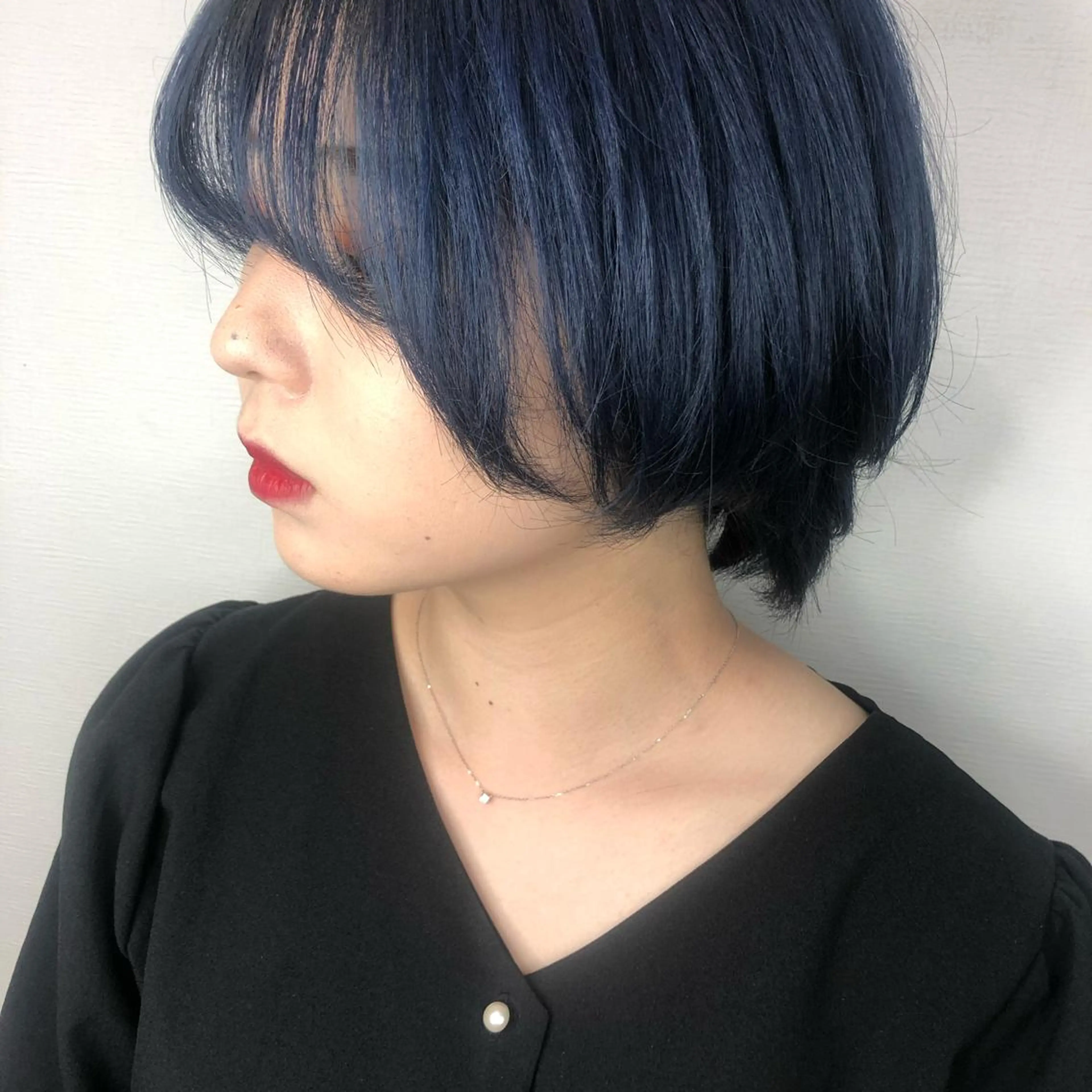 ミディアム カラー ヘアアレンジ 韓国レイヤーカット/ 儚げカラーチナツのヘアスタイル