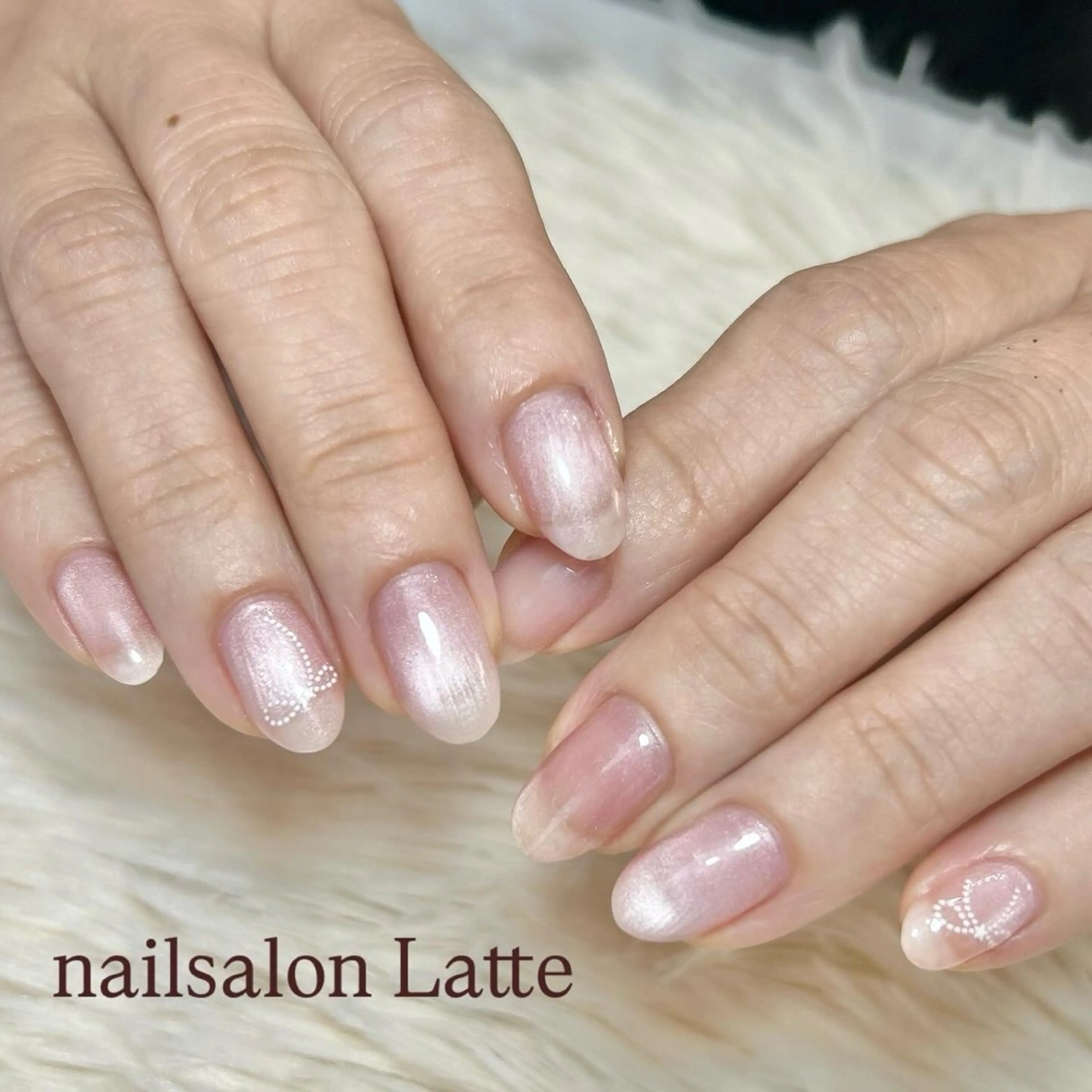 ネイル ハンドネイル フットネイル Nailsalon Latteのネイルデザイン