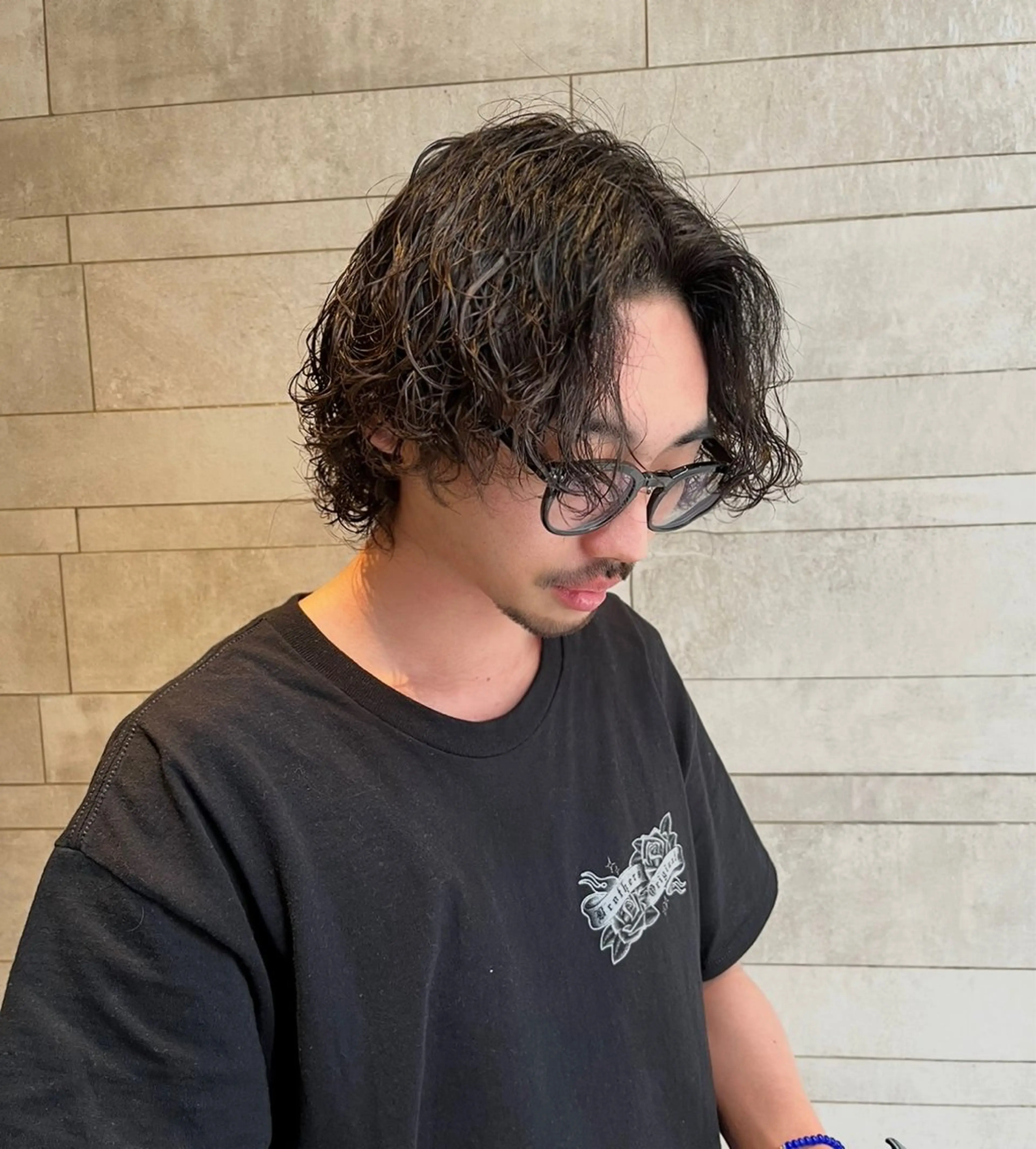 ショート パーマ メンズ ボブレイヤー メンズ韓国風 メンズパーマ 波巻きパーマ ボブ 天神大名抜け感パーマ ラフパーマのその他イメージ