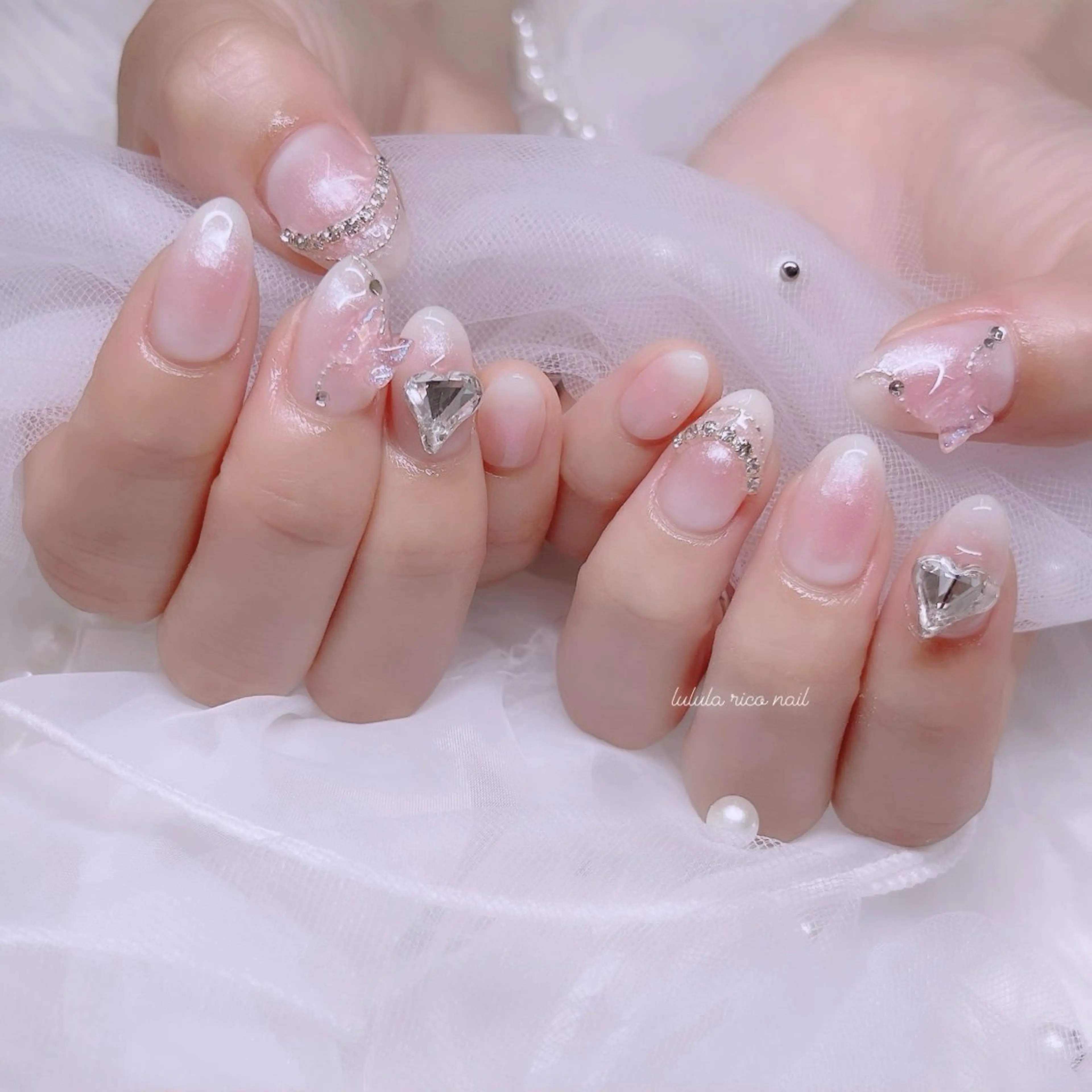 ネイル フレンチネイル ガーリー 韓国ネイル ワンホンネイル lulula ricoのエステ・リラクイメージ