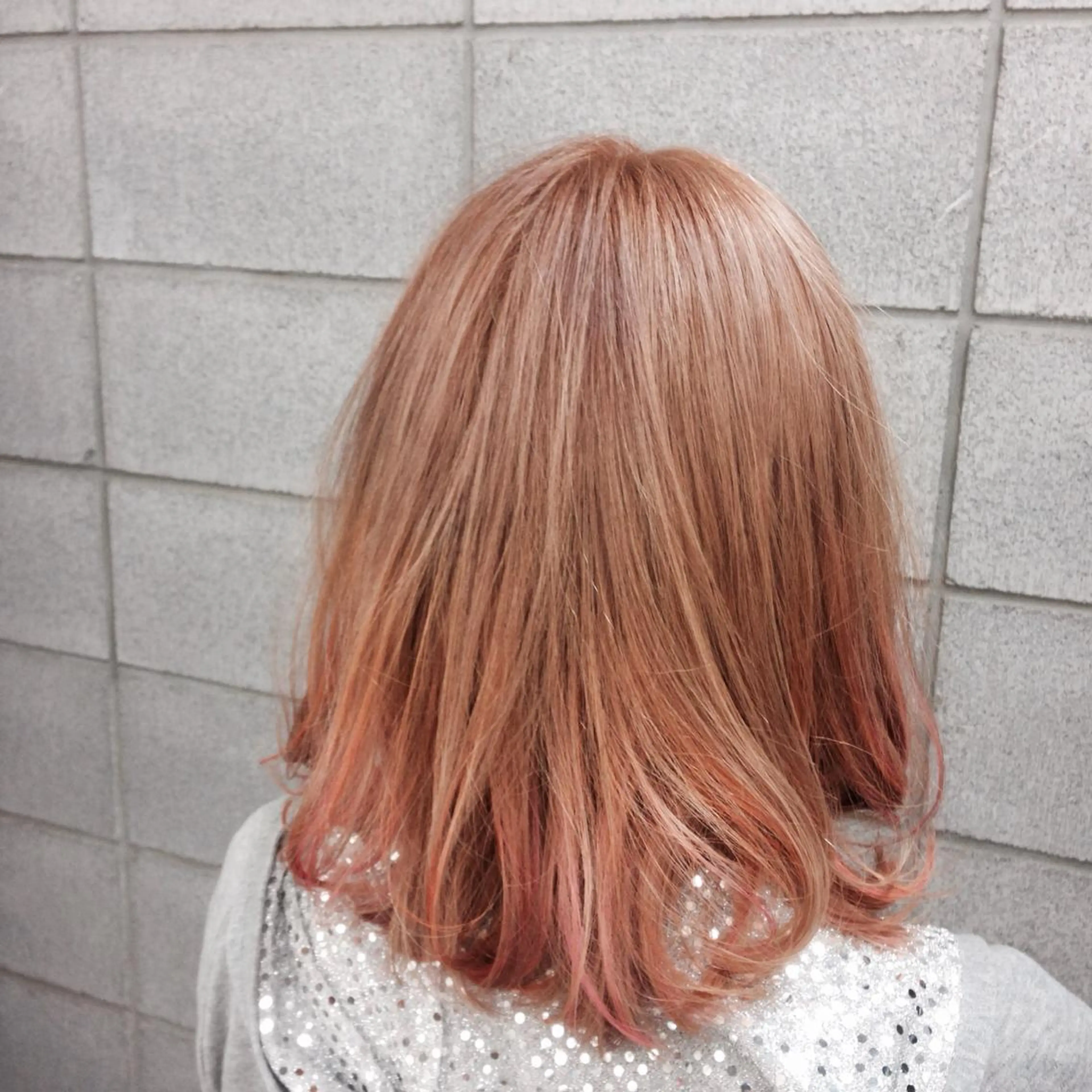 ミディアム カラー ITO YUKIのヘアスタイル