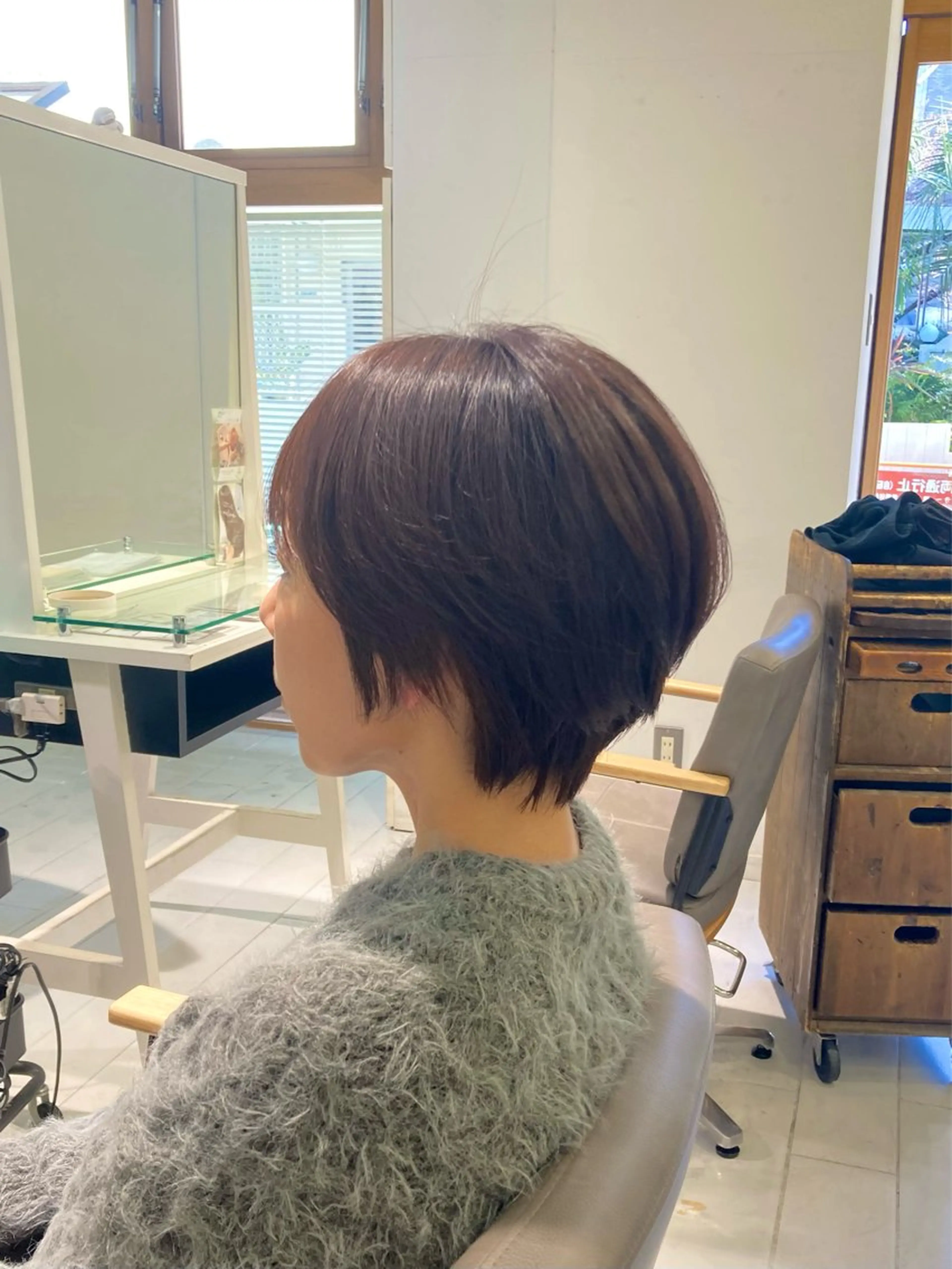 ショート カラー カット ヘアカラー トリートメント 🫧ゆうき🪽 髪質改善/ハイライトのヘアスタイル