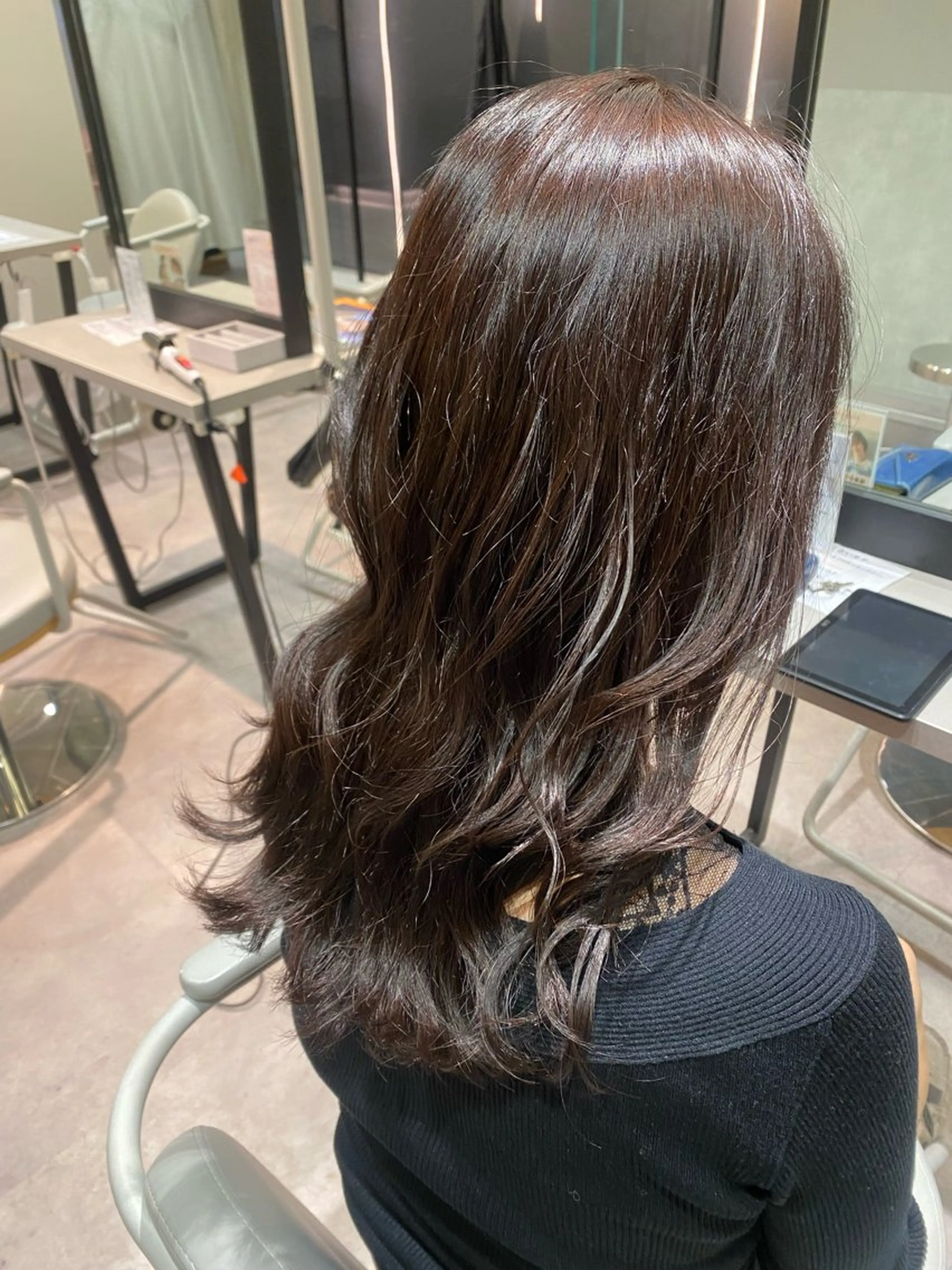 カラー ブラウンカラー ココアブラウン 水竹 日向のヘアスタイル