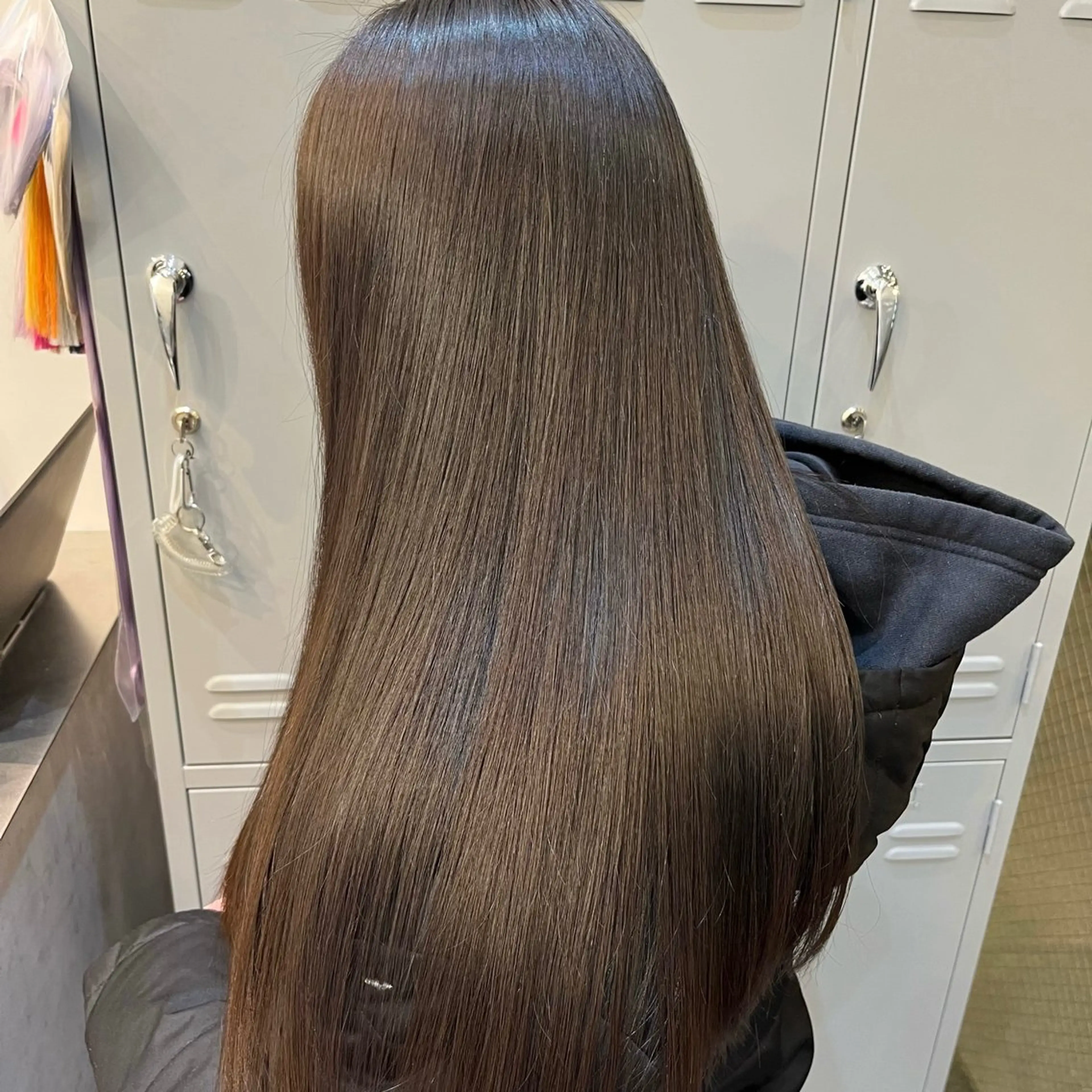 ロング カラー カット ヘアカラー トリートメント 透け感ブラウンカラー /レイヤー🧸ナシコのヘアスタイル