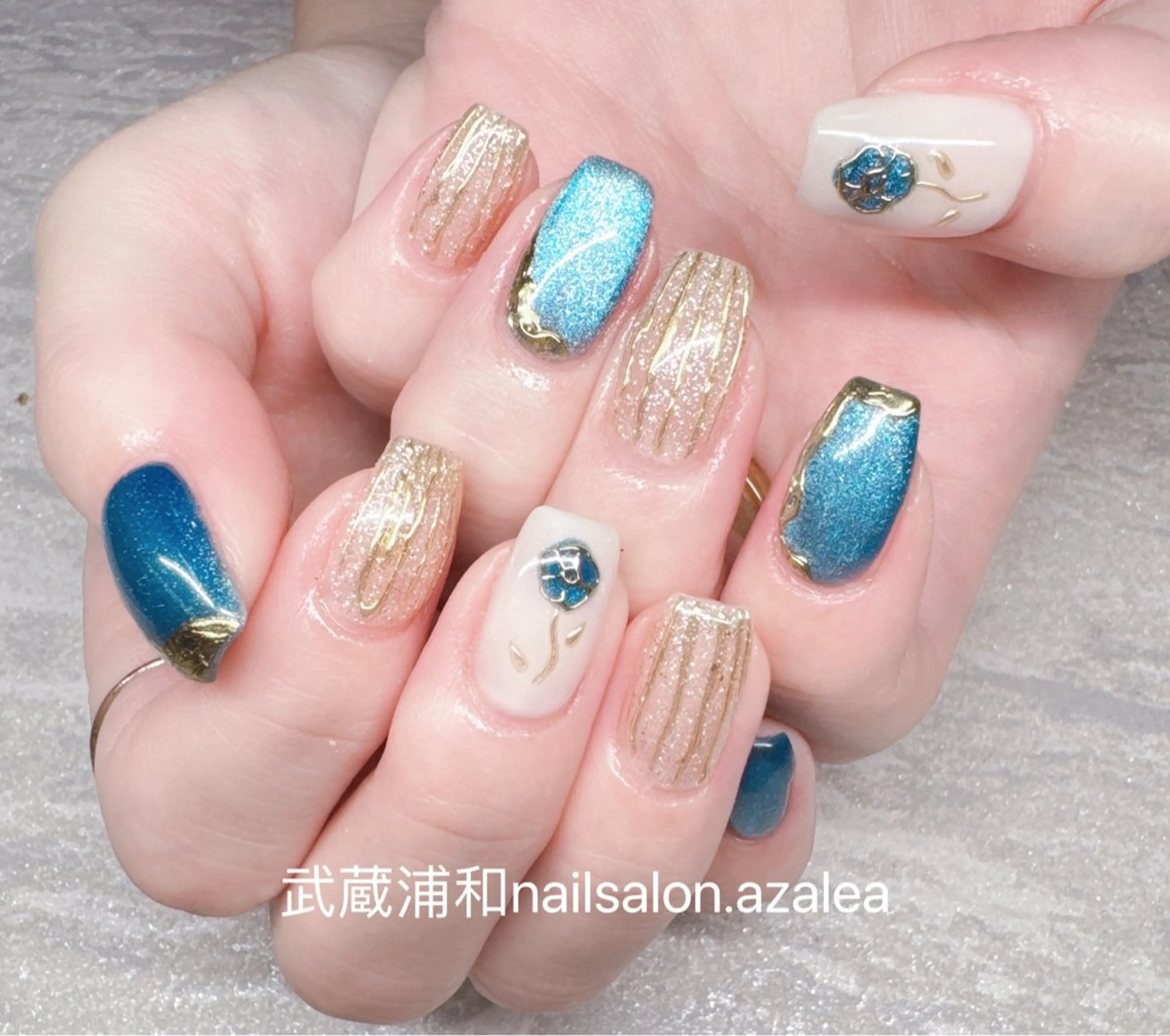 ネイル ハンドネイル R inのネイルデザイン