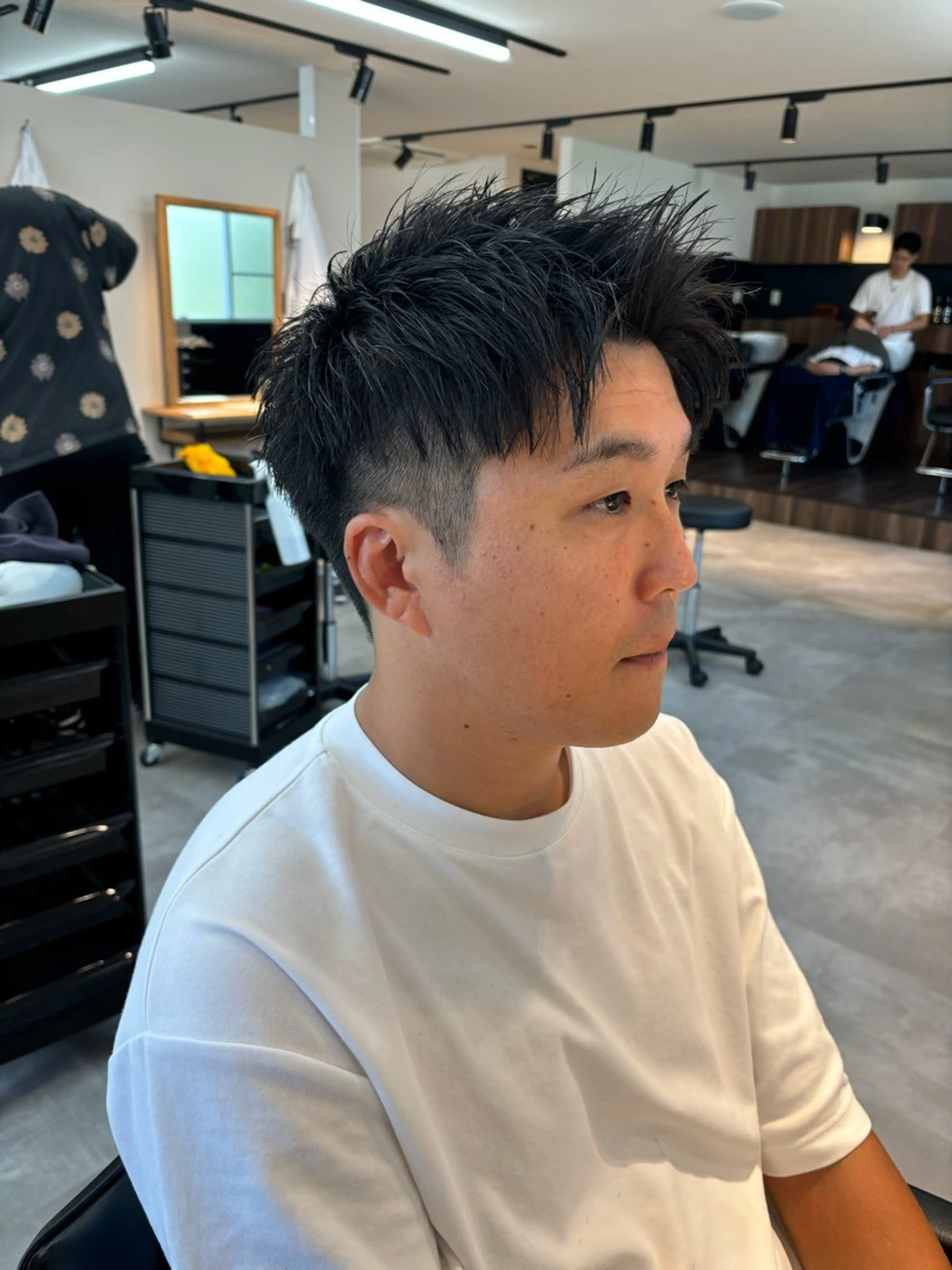 メンズ アップバング ビジネス メンズショート カット 保立/フェザーパーマ /メンズカット千葉のヘアスタイル