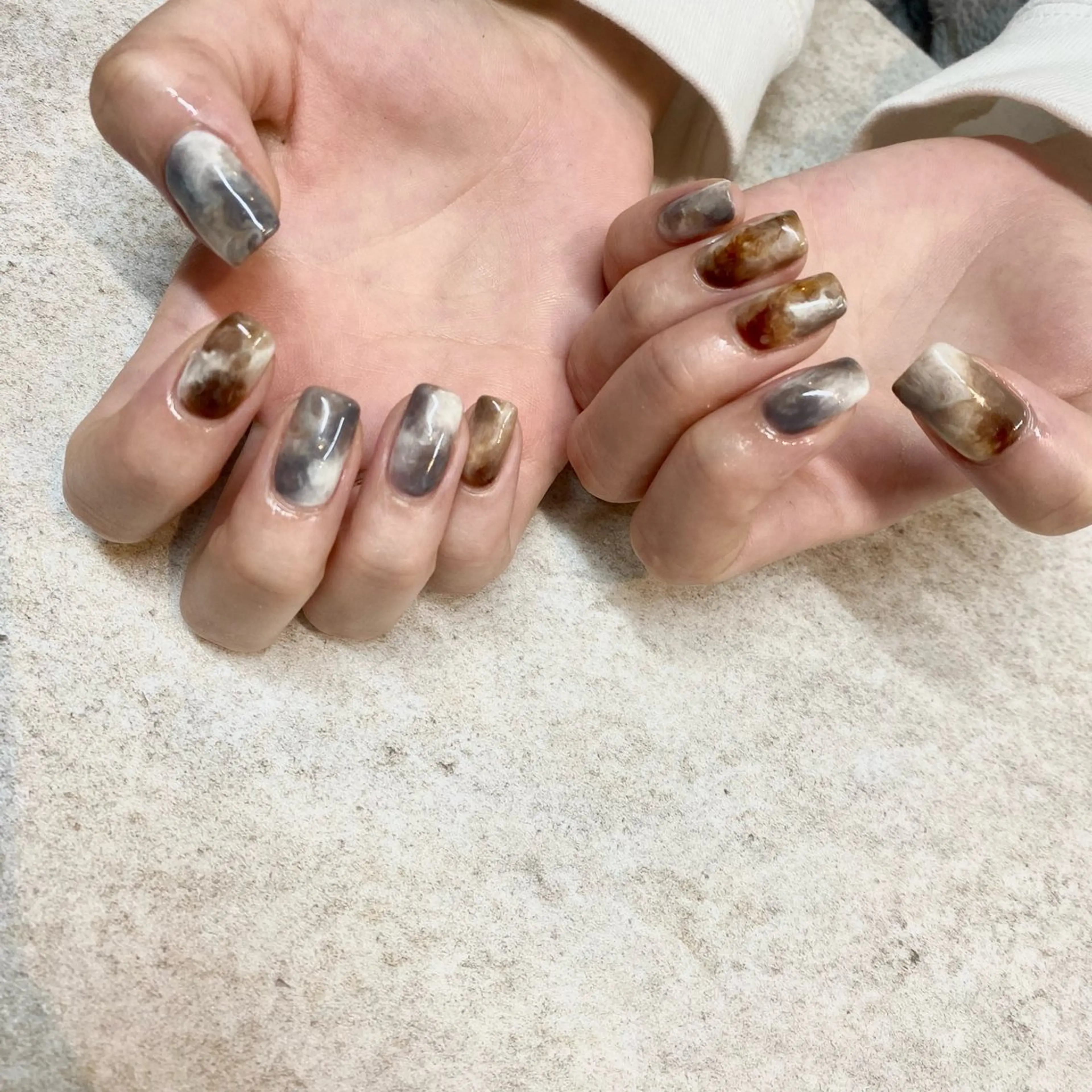 ネイル ニュアンスネイル ハンドネイル 山﨑 葉月のネイルデザイン