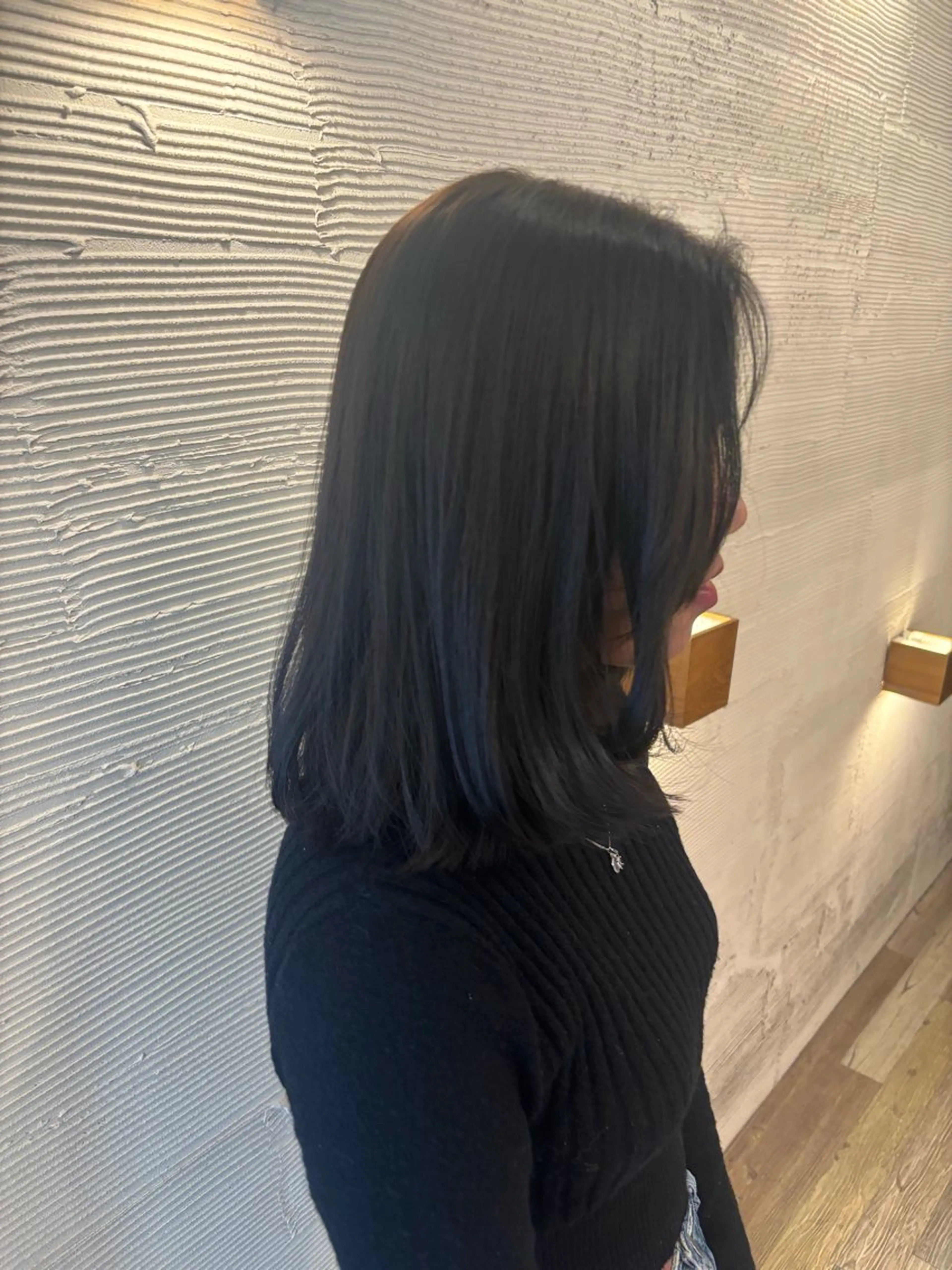 ミディアム ミディアムレイヤー レイヤーカット yuzuki Agu臼井のヘアスタイル