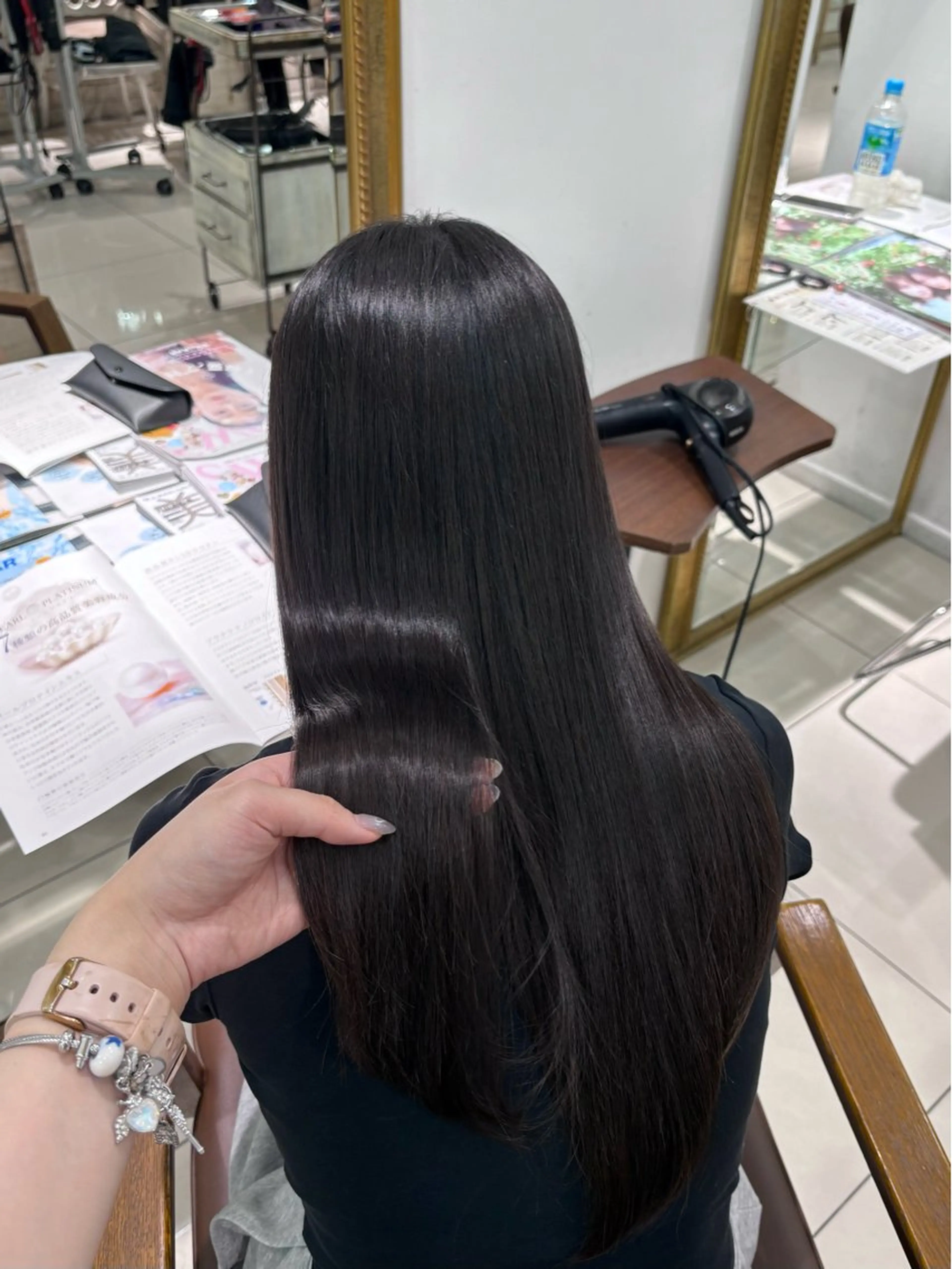ロング トリートメント ヘッドスパ 艶モテカラー miku🏳️‍⚧️のヘアスタイル