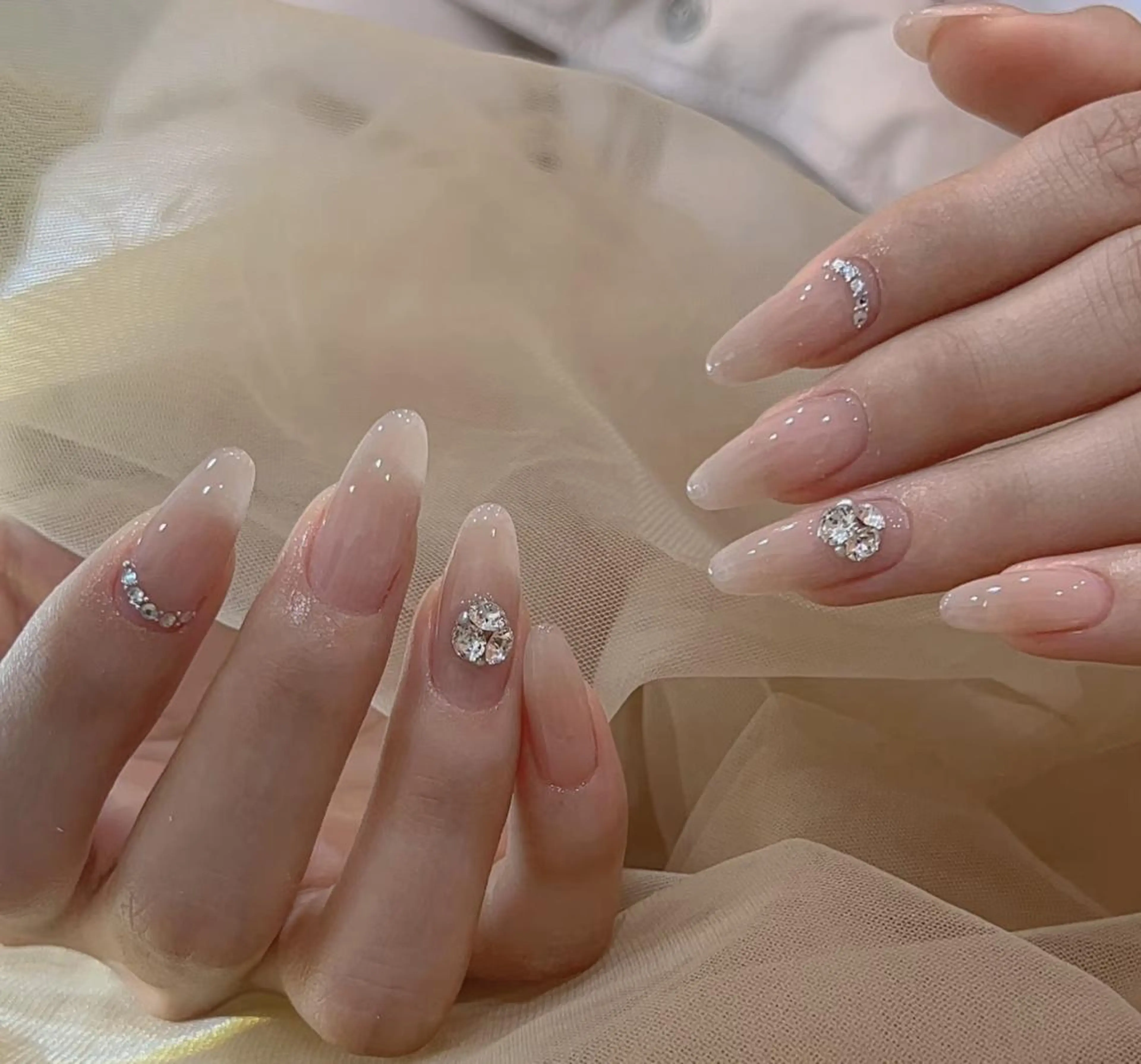 ネイル ハンドネイル エリ🫧 nail池袋東口のネイルデザイン