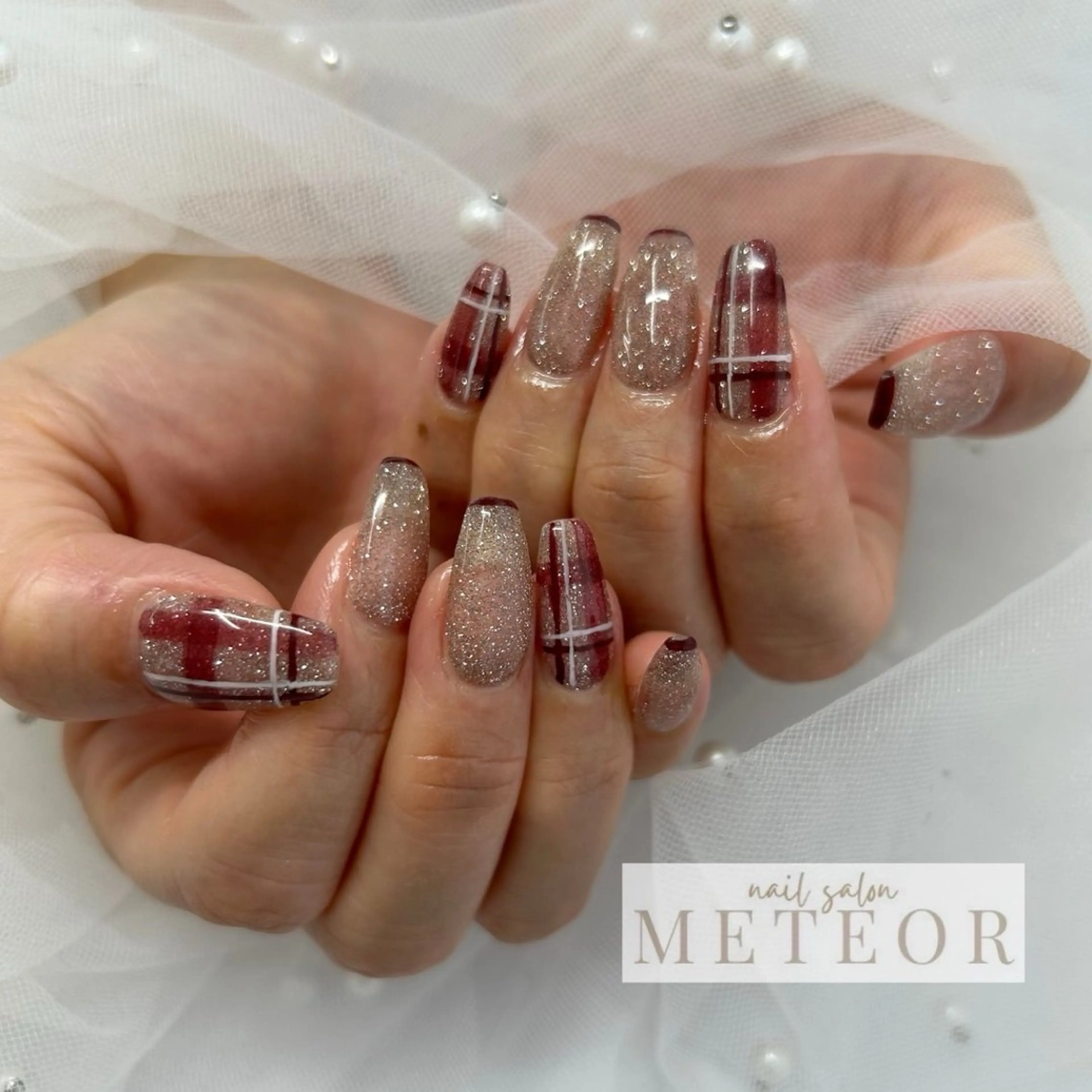 ネイル ボルドー フラッシュネイル 冬ネイル ハンドネイル nailsalon meteor所属・METEOR💫 staffのネイルデザイン