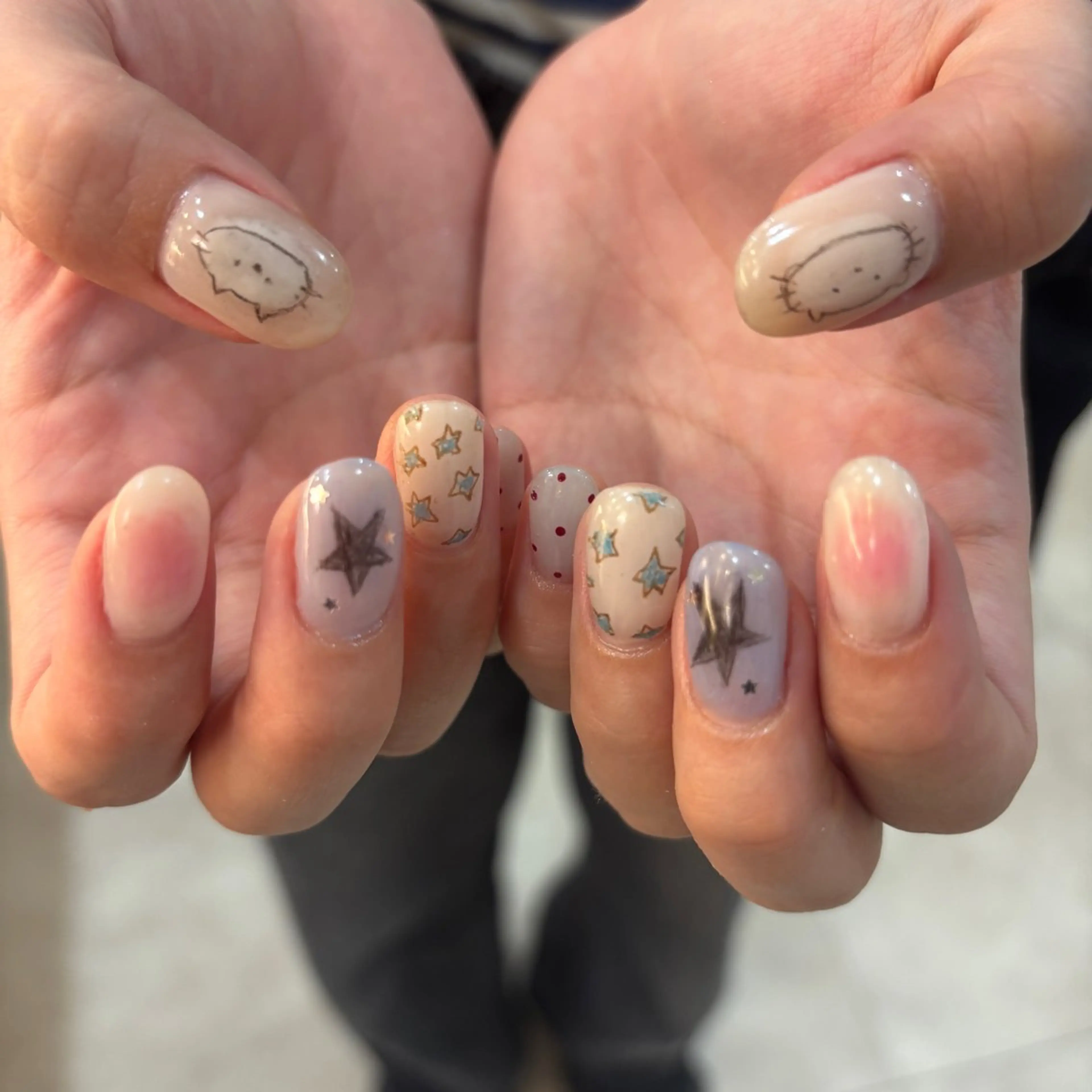 ネイル ハンドネイル フットネイル 栗田 ゆう子のネイルデザイン