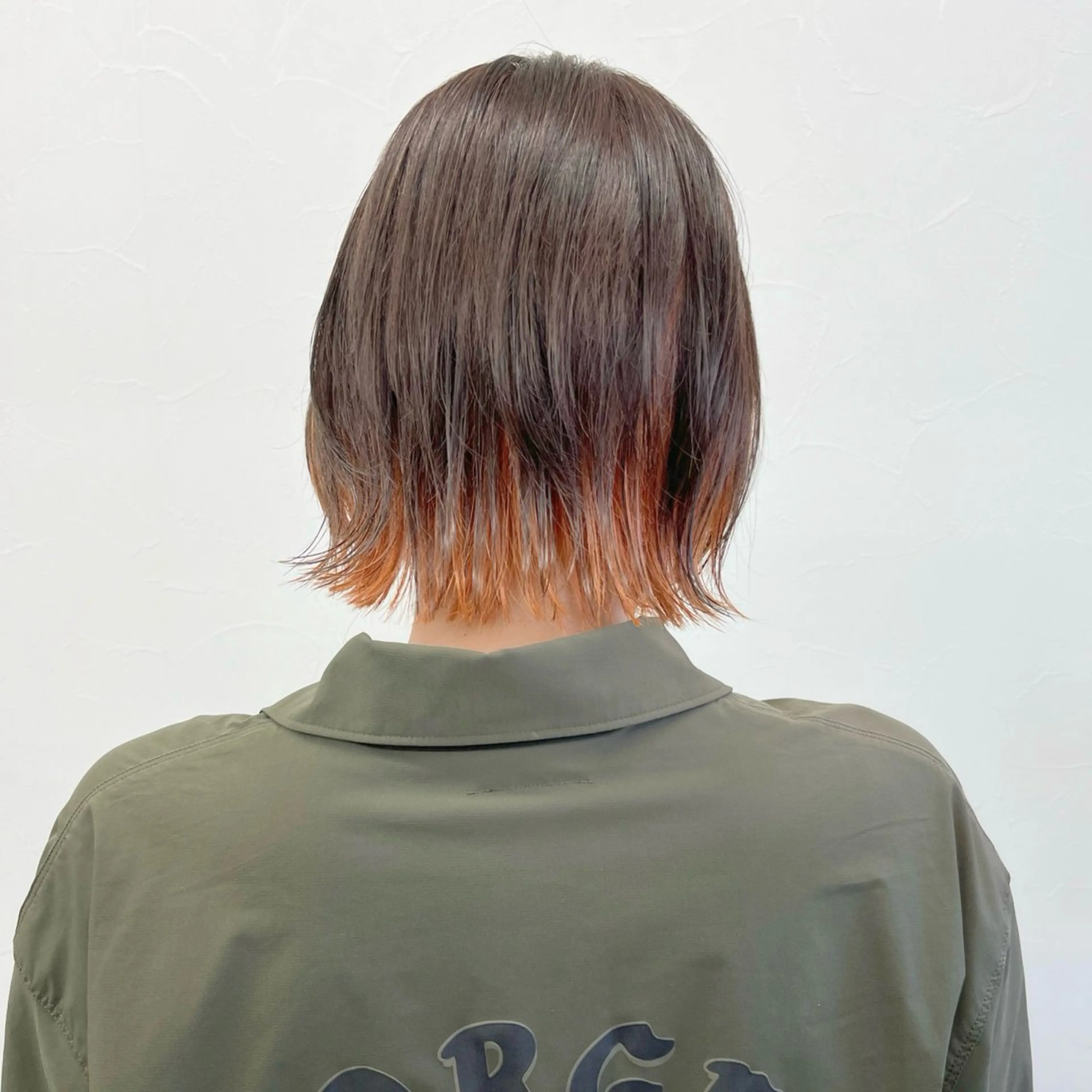 ショート カラー ボブレイヤー ブリーチ インナーカラー ブリーチなしカラー ボブ カット ヘアカラー トリートメント 初めてのショート お任せください✂️のヘアスタイル