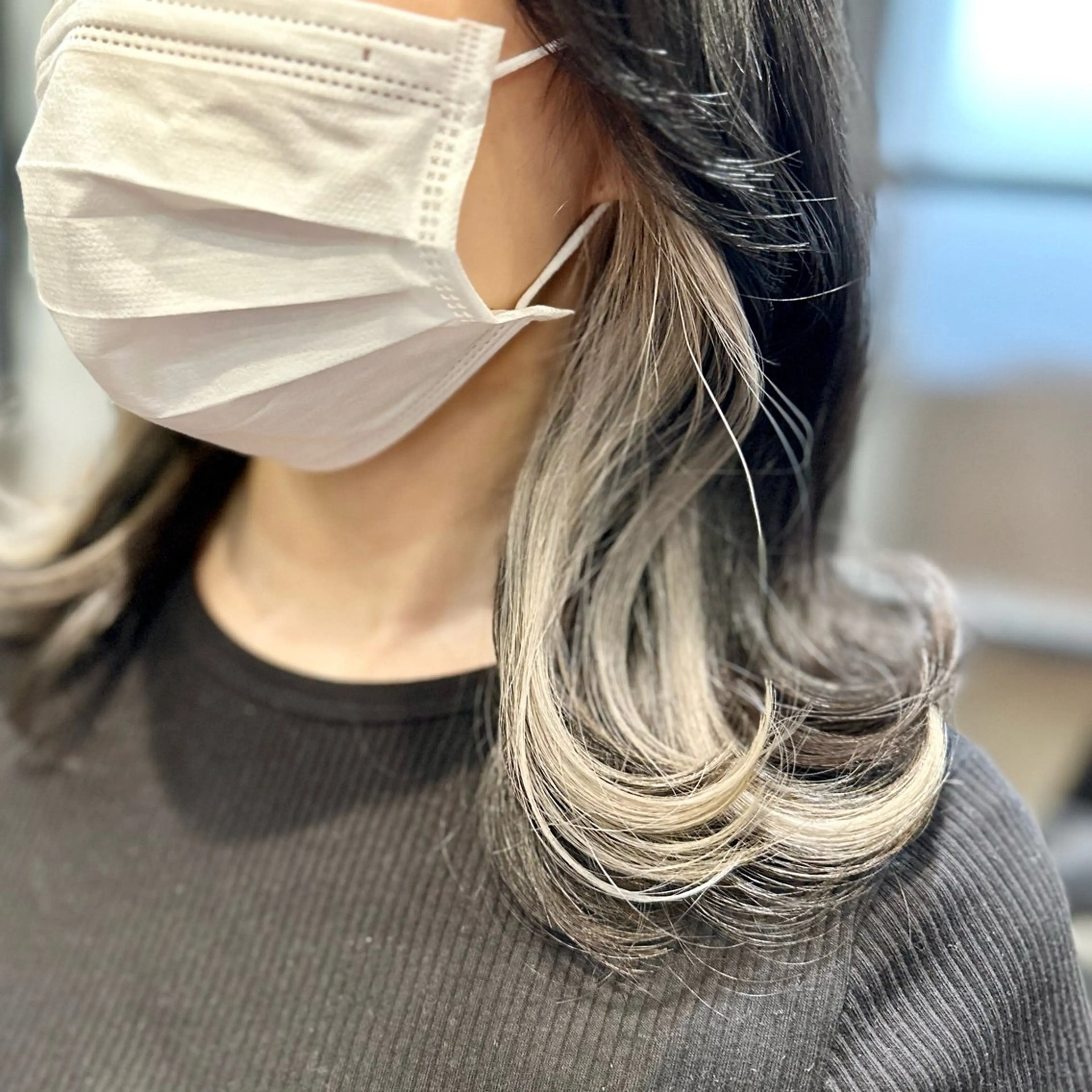 セミロング ＲＩ ＨＯのヘアスタイル