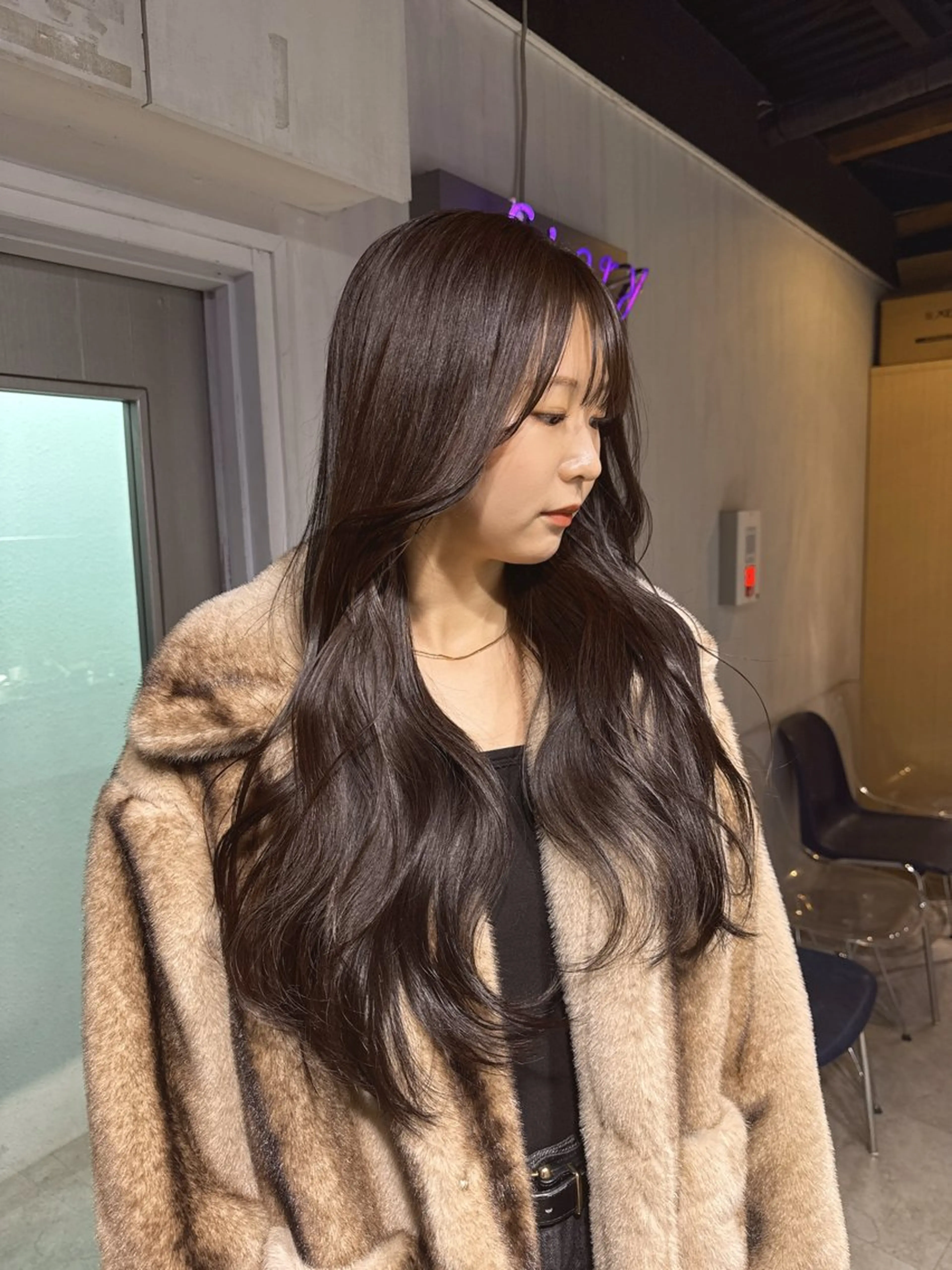 ロング カラー カット ヘアカラー NANAMI🩵 大人可愛い韓国ヘアのヘアスタイル