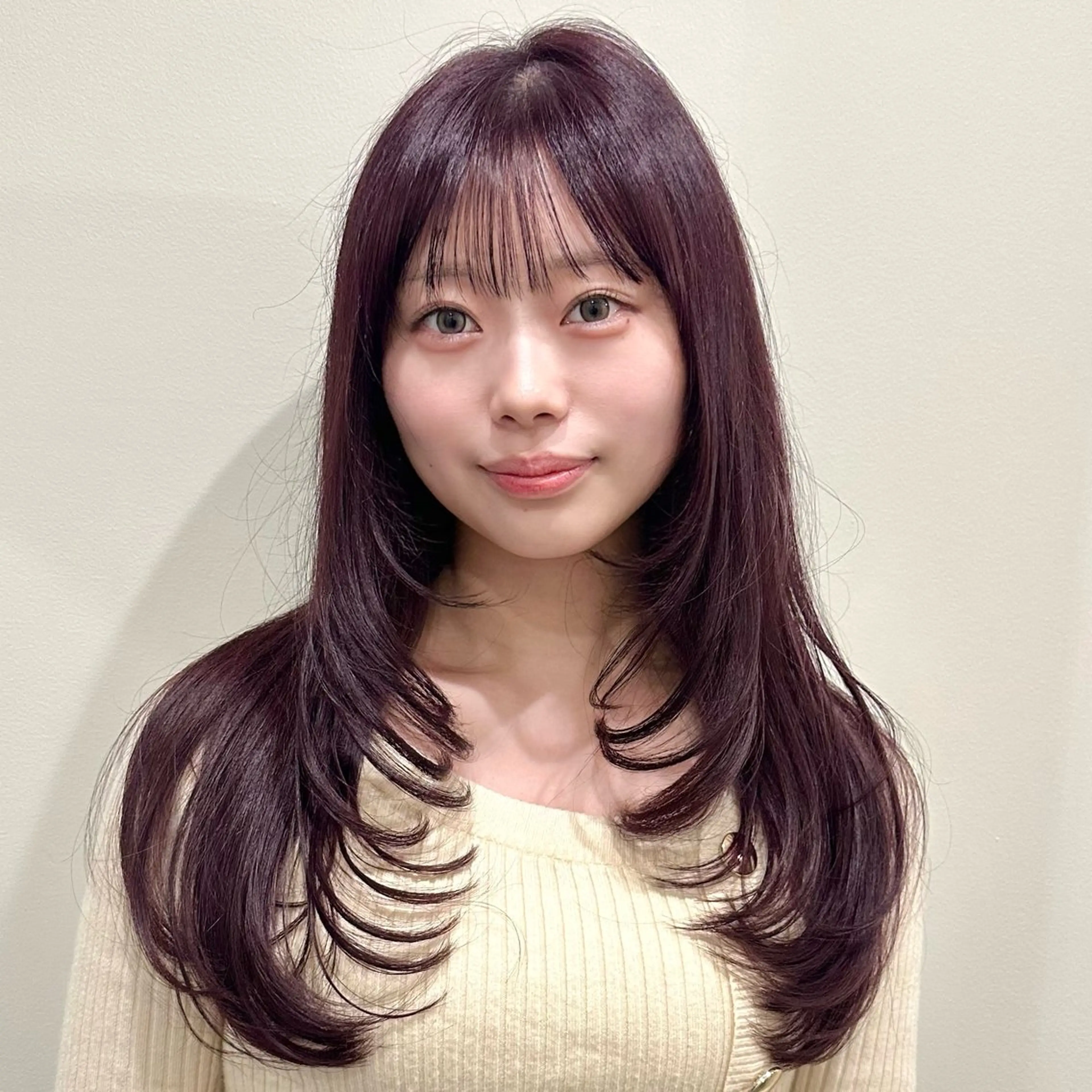 セミロング カット ヘアカラー トリートメント 🌹ハッシュカット、 レイヤー韓国ヘア🌹のヘアスタイル