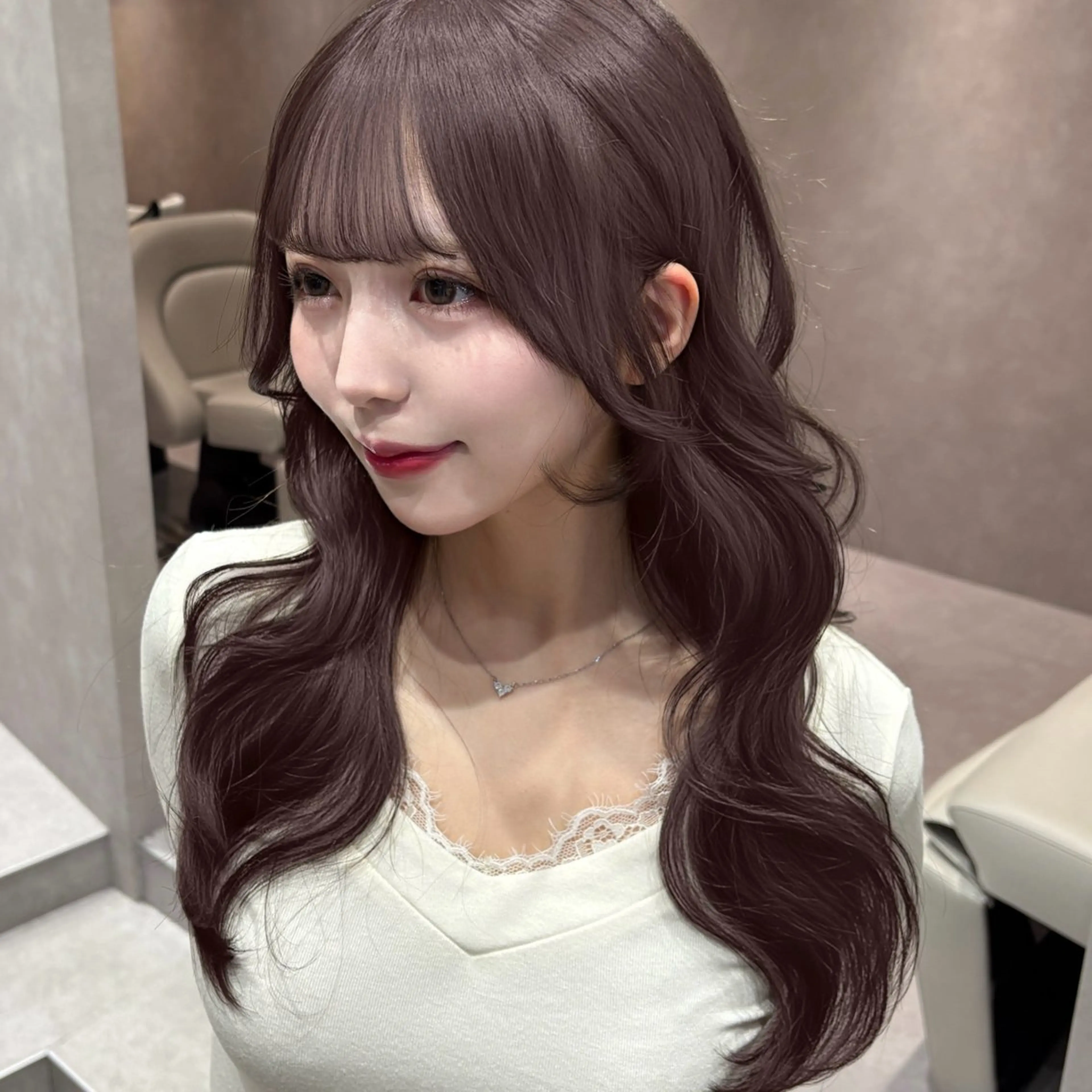 💓写真盛れする🫶大事な日の巻き髪ヘアスタイル💓ナチュラルヘアからくびれ韓国ヘア、アイドルみたいな巻き髪に🌷の写真