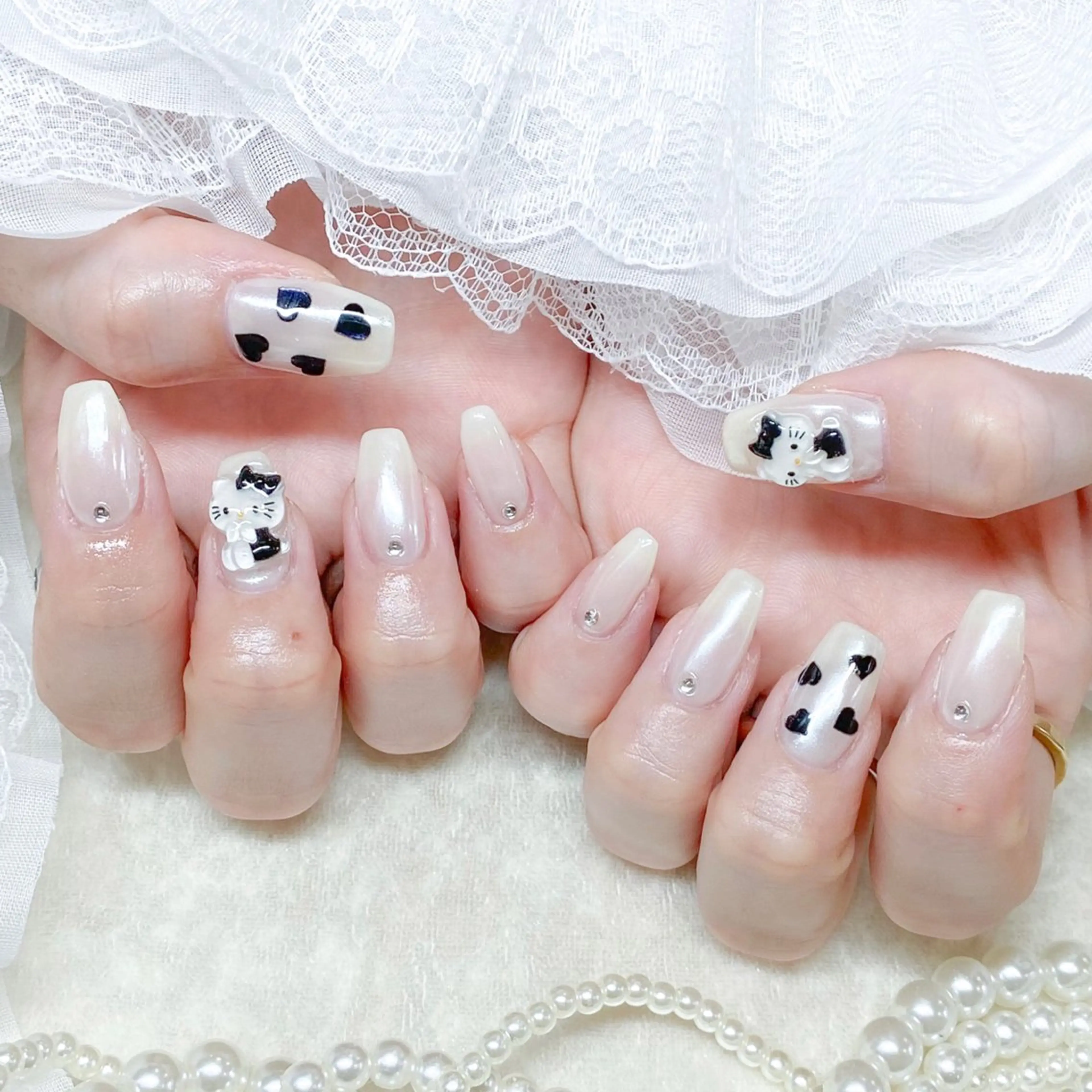 ネイル アートネイル 長さ出し フットネイル 韓国ネイル マグネットネイル ハンドネイル Kanako 💫のネイルデザイン