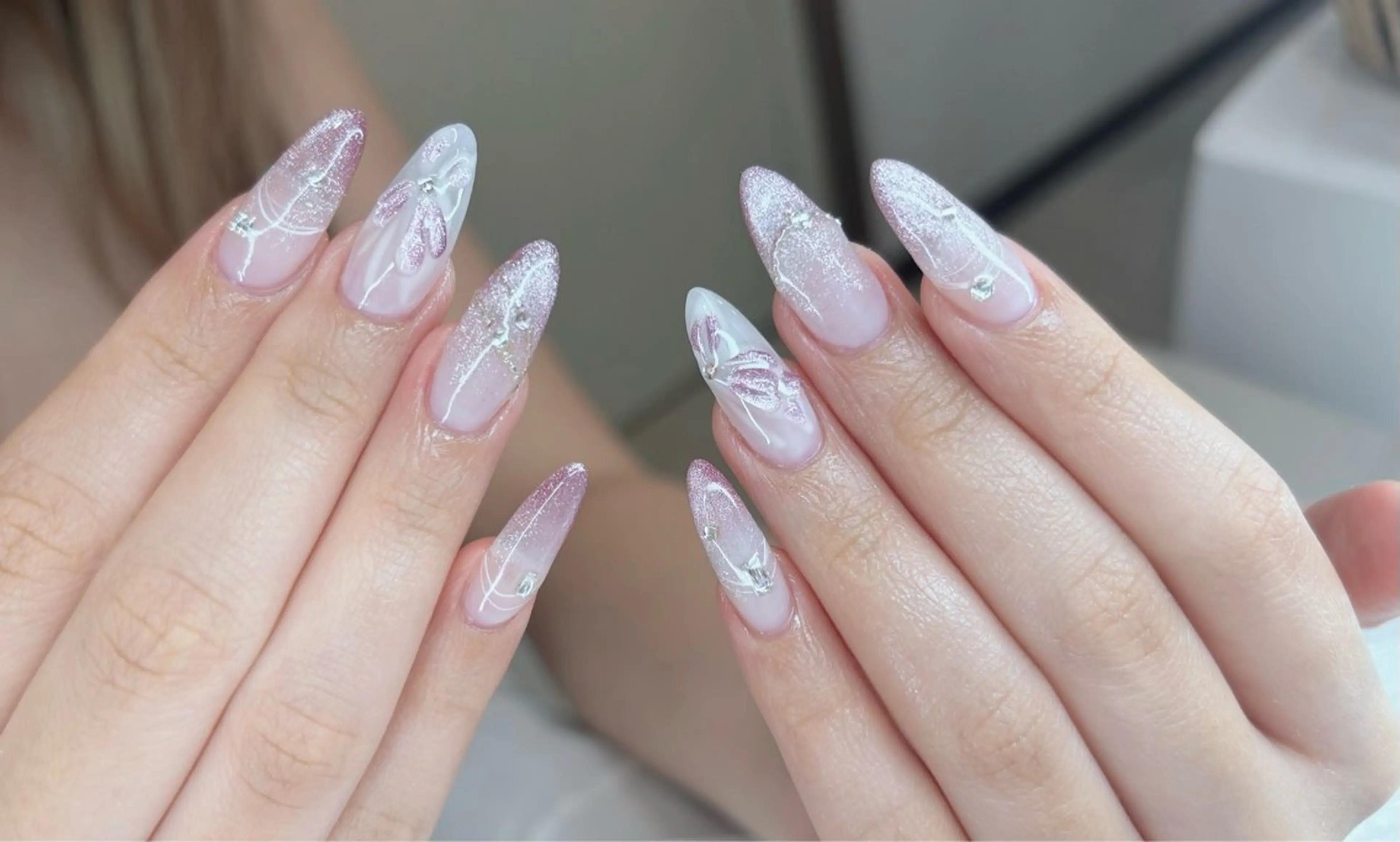 ネイル オーロラネイル ブルー チークネイル フットネイル フレンチネイル Haru Kaori 渋谷のネイルデザイン