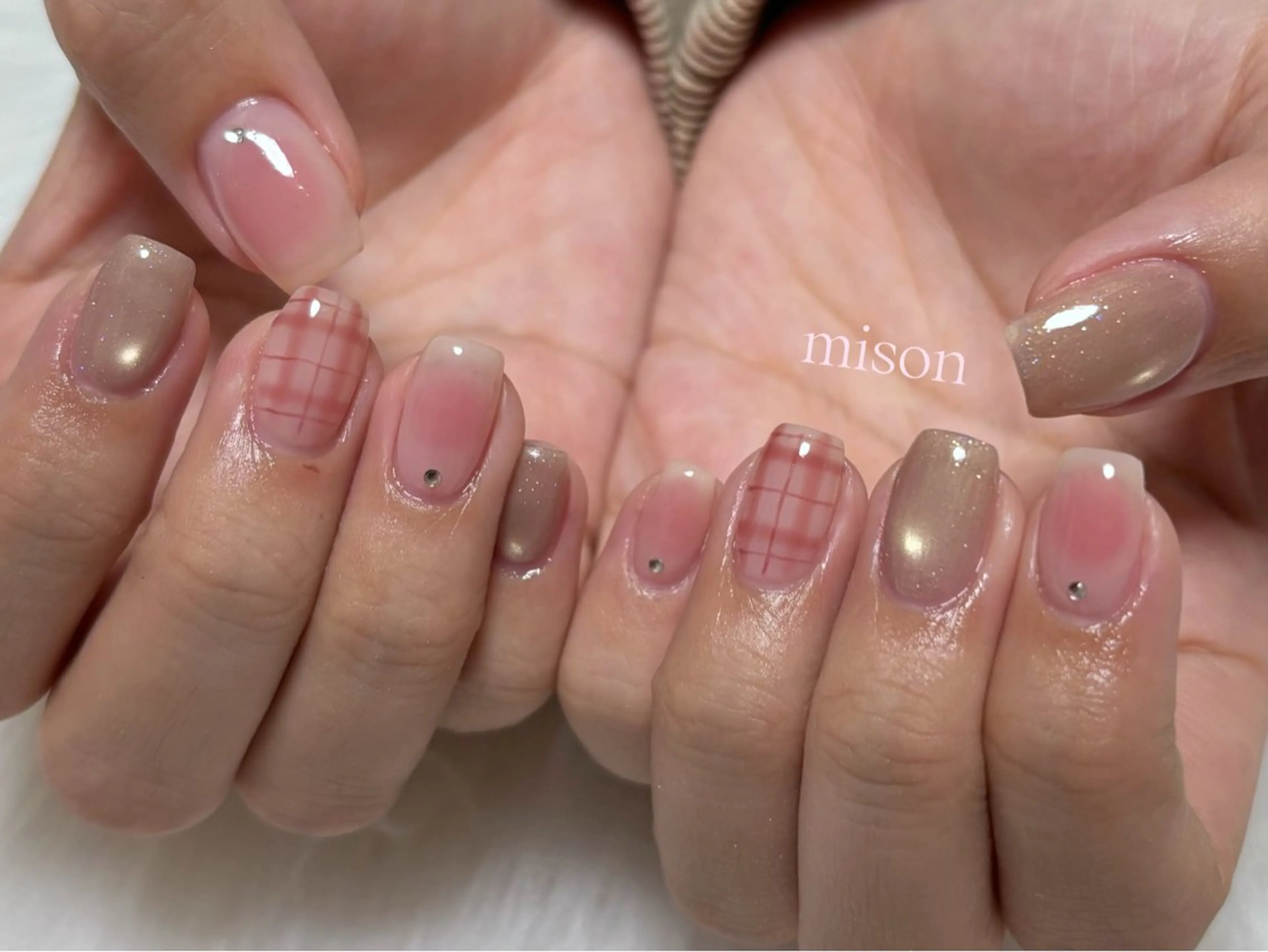 ネイル mison所属・mison 安形友花のネイルデザイン