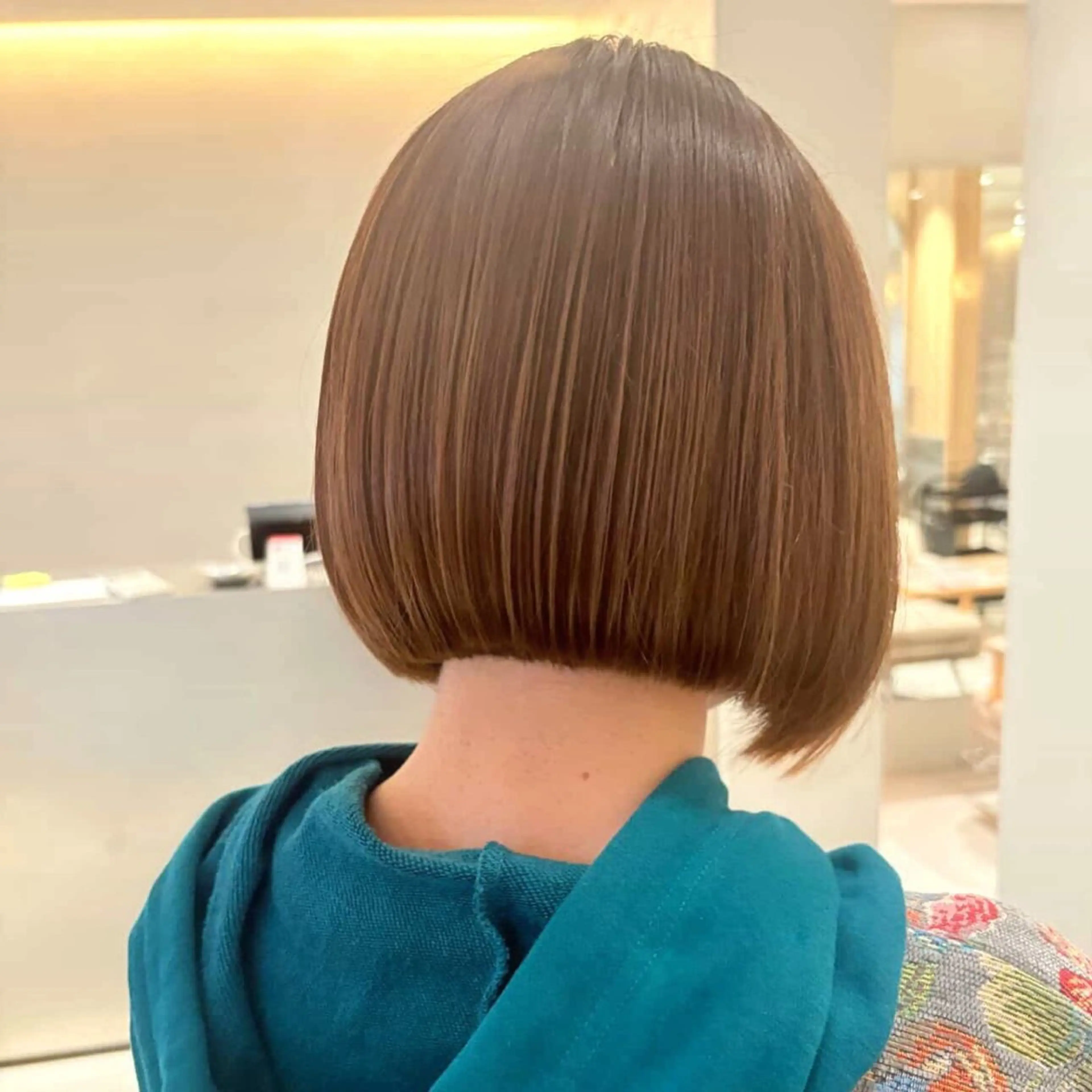 ショート こばやし にな 🦖⋆͛ぷつっとボブのヘアスタイル