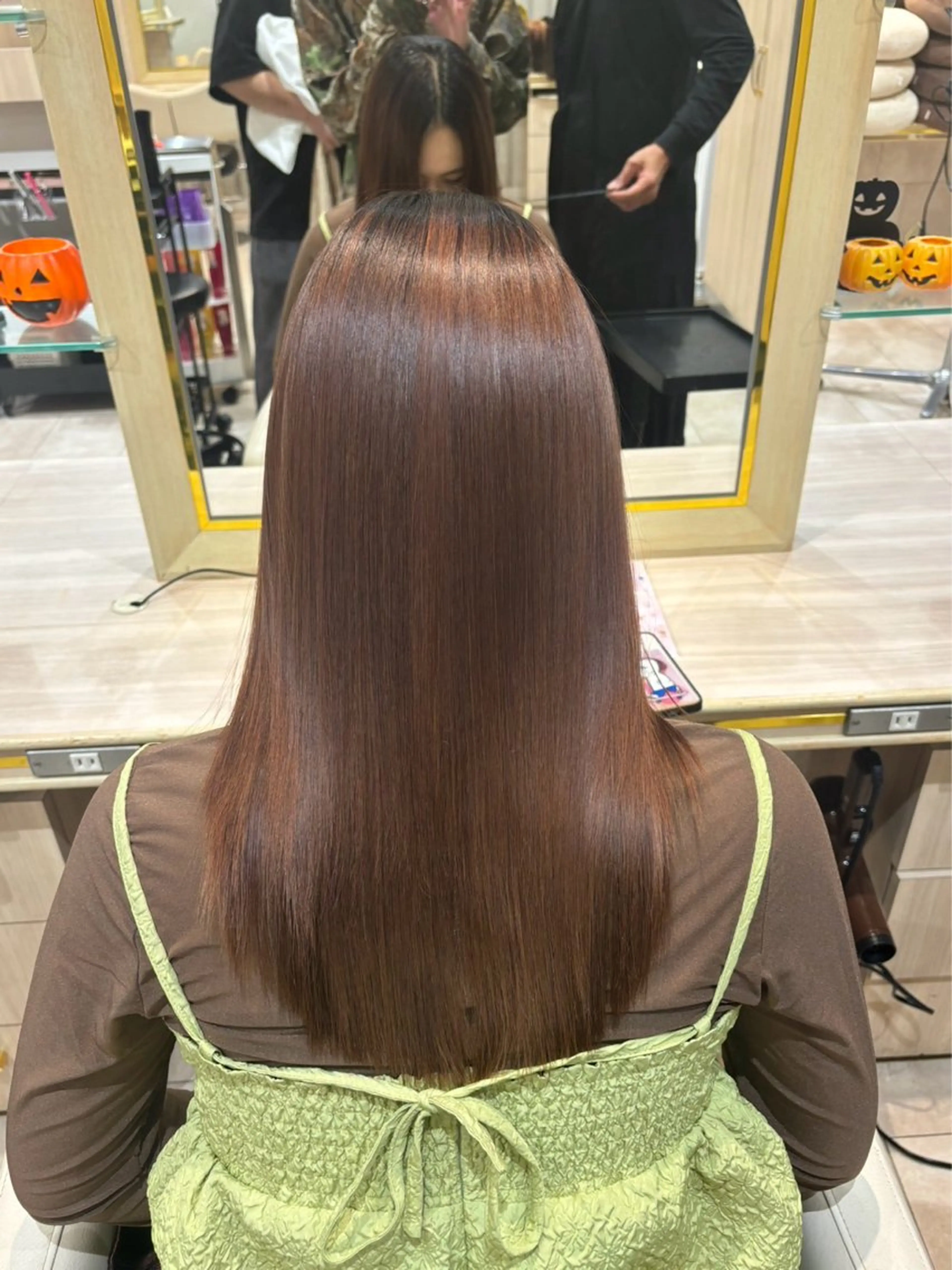 ロング 髪質改善 トリートメント カット 縮毛矯正 渡邊花奈 韓国ヘアのヘアスタイル