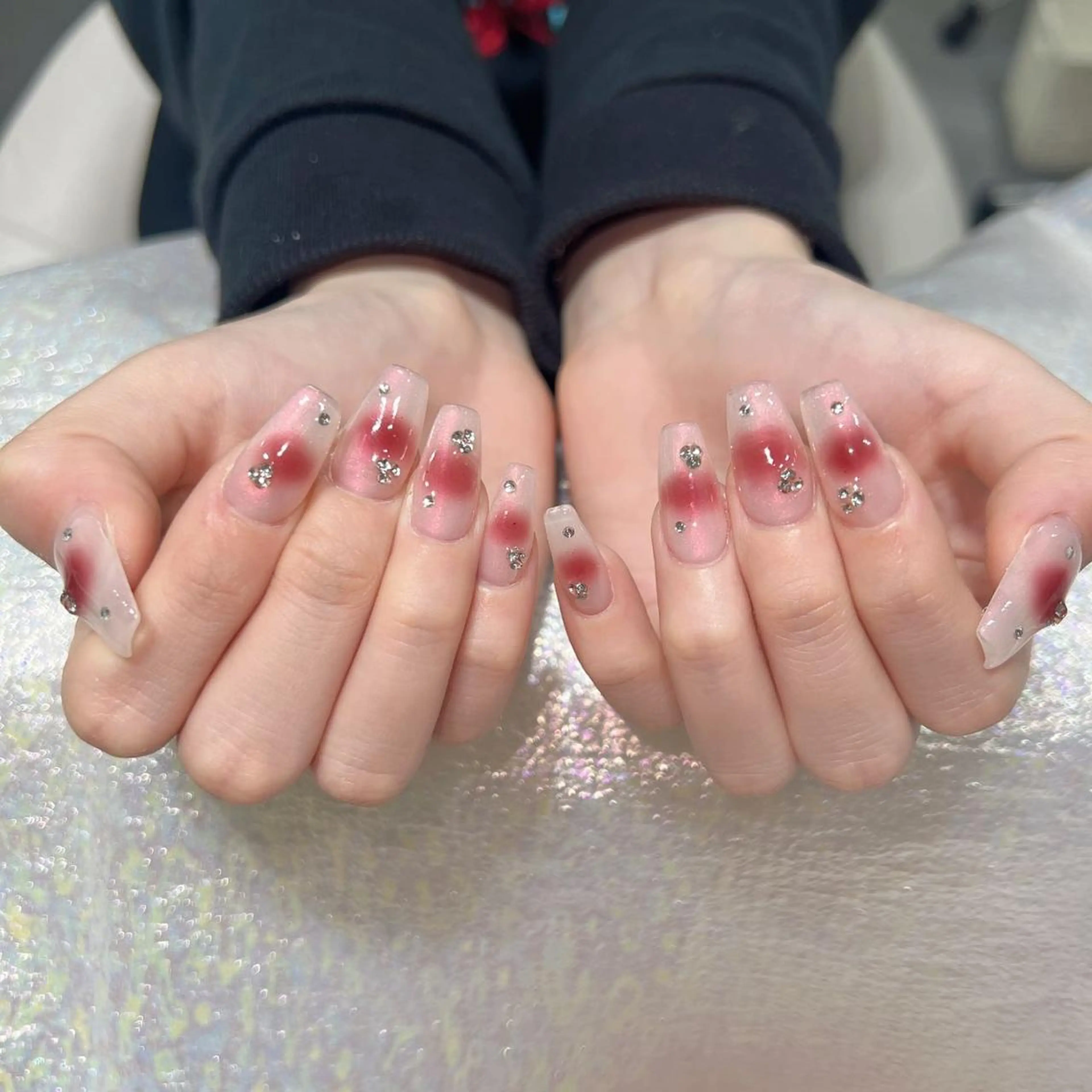 ネイル アートネイル 長さ出し ネイルチップ Queens momoのネイルデザイン