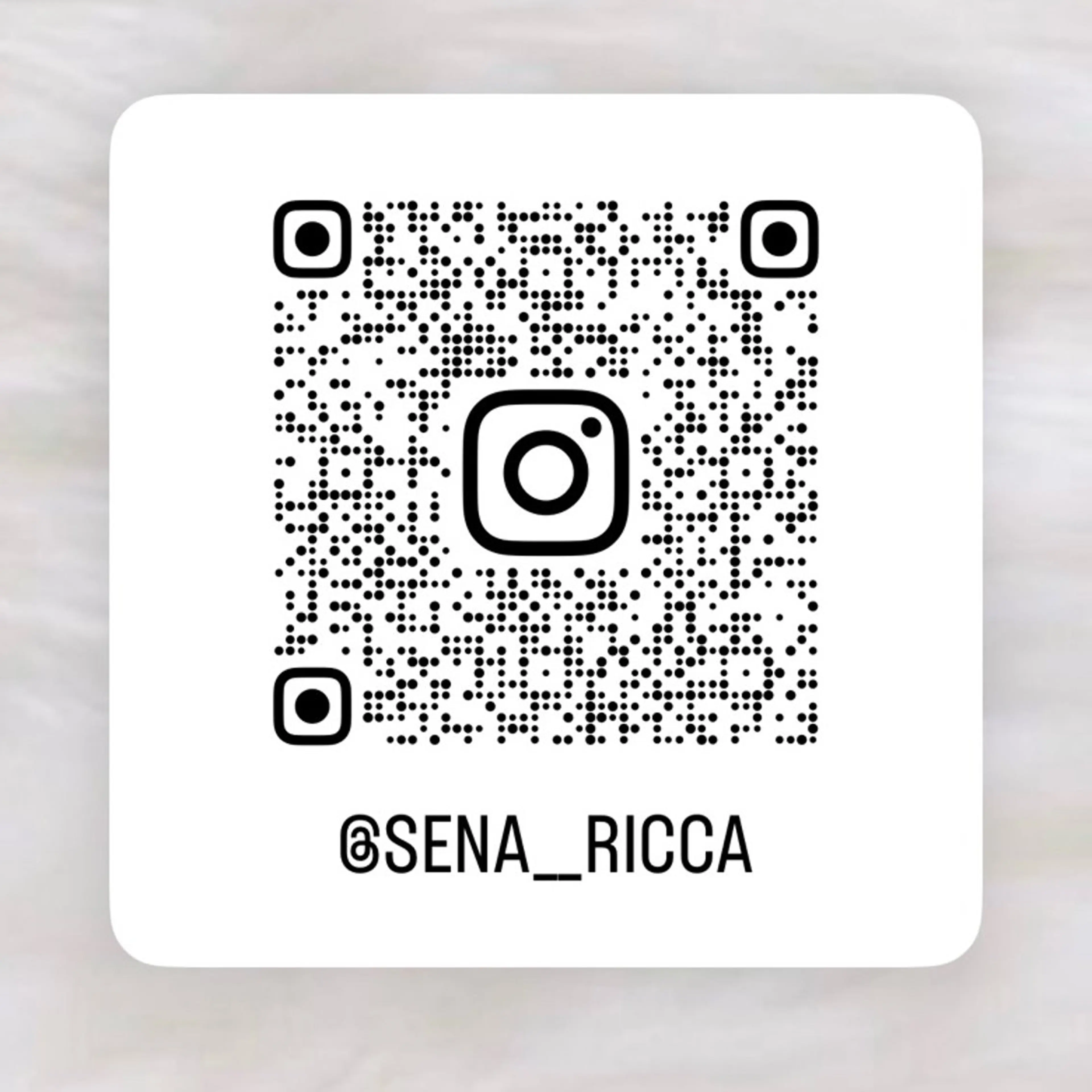 sena /eye list⋆のマツエク・マツパデザイン