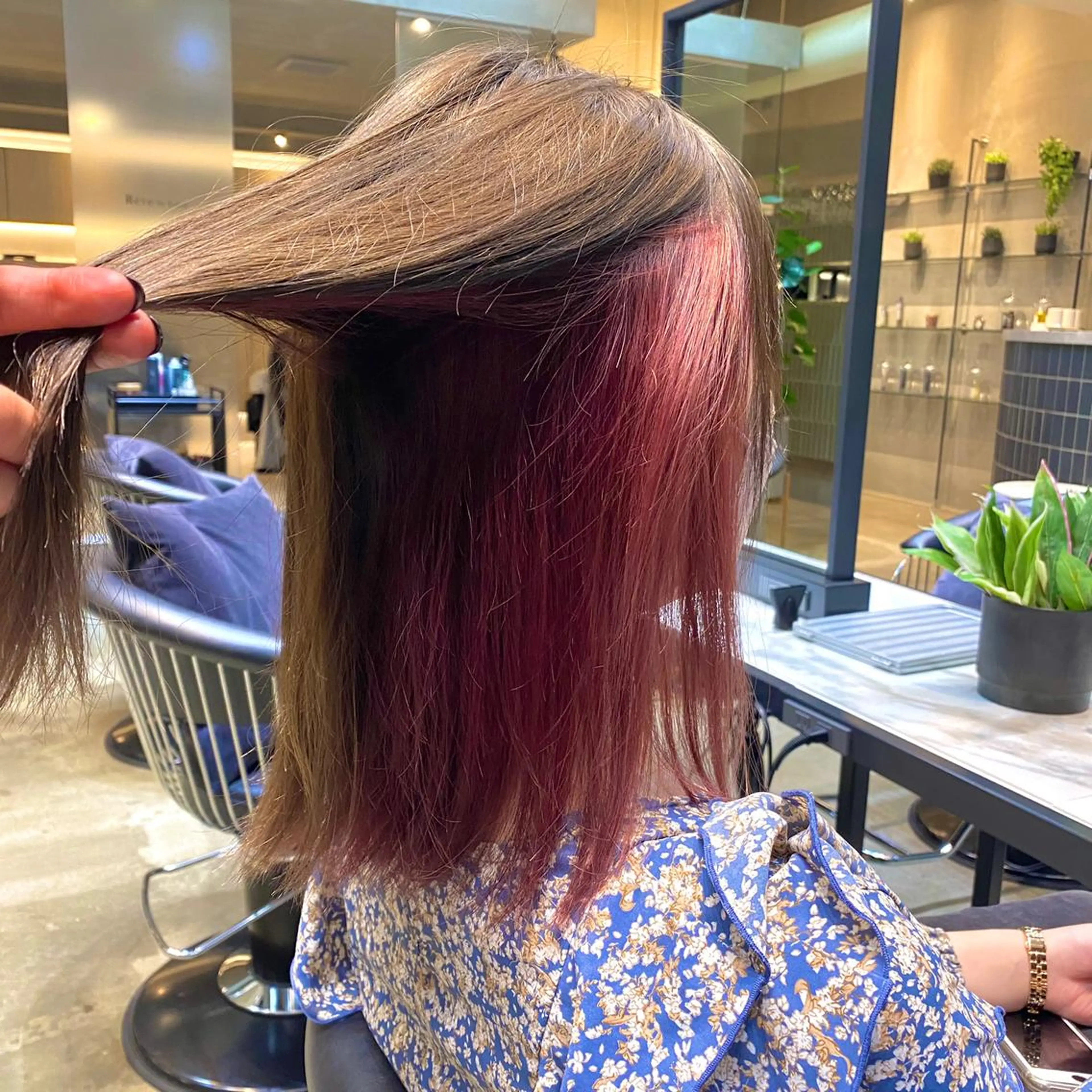 ミディアム カラー 似合わせレイヤー・ボ ブ タナカ レイヤのヘアスタイル