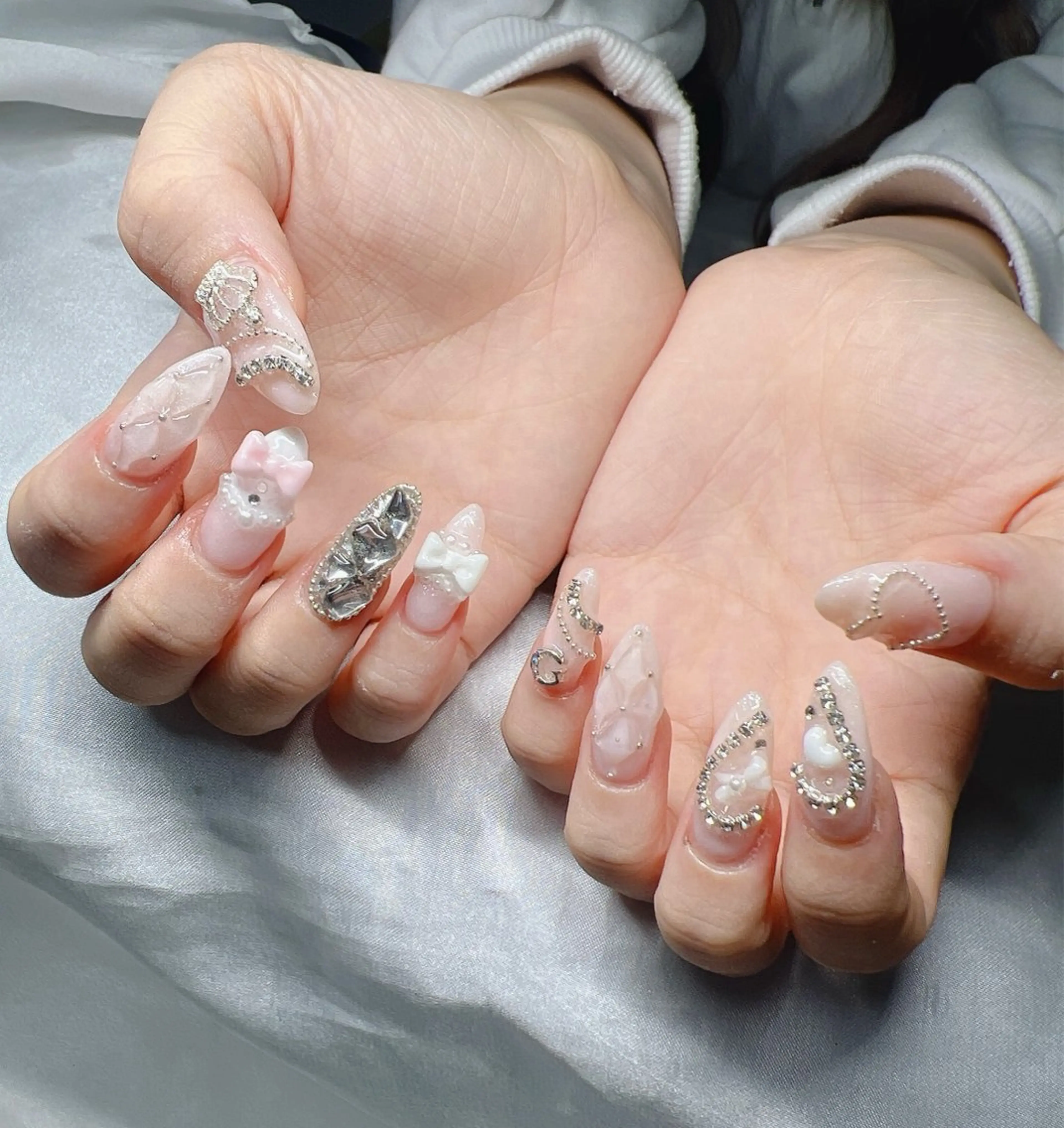 ネイル ハンドネイル Lee Nailsのネイルデザイン