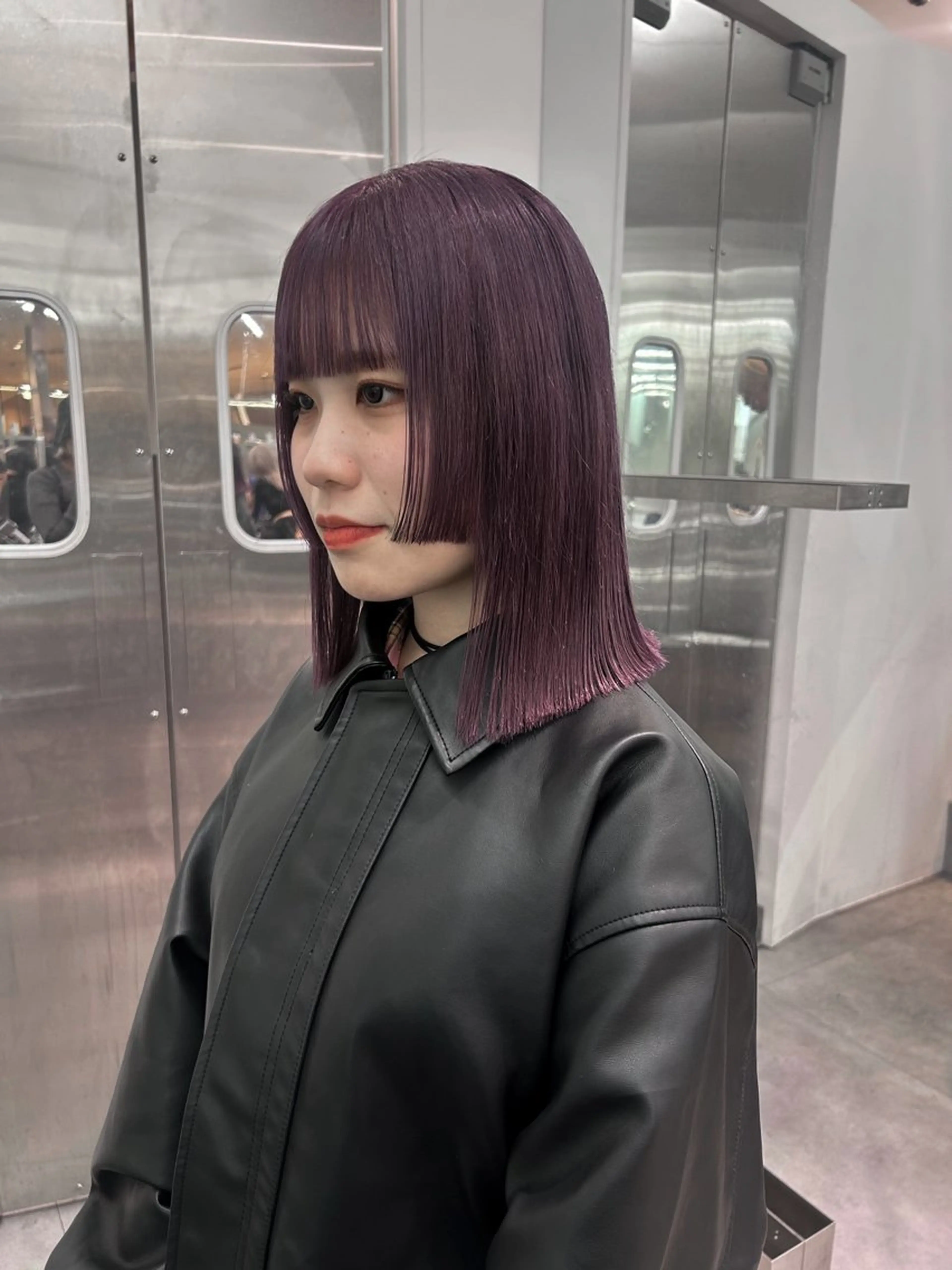 ミディアム パープルカラー ヘアカラー Hinata🛸 ハイトーン美容師のヘアスタイル