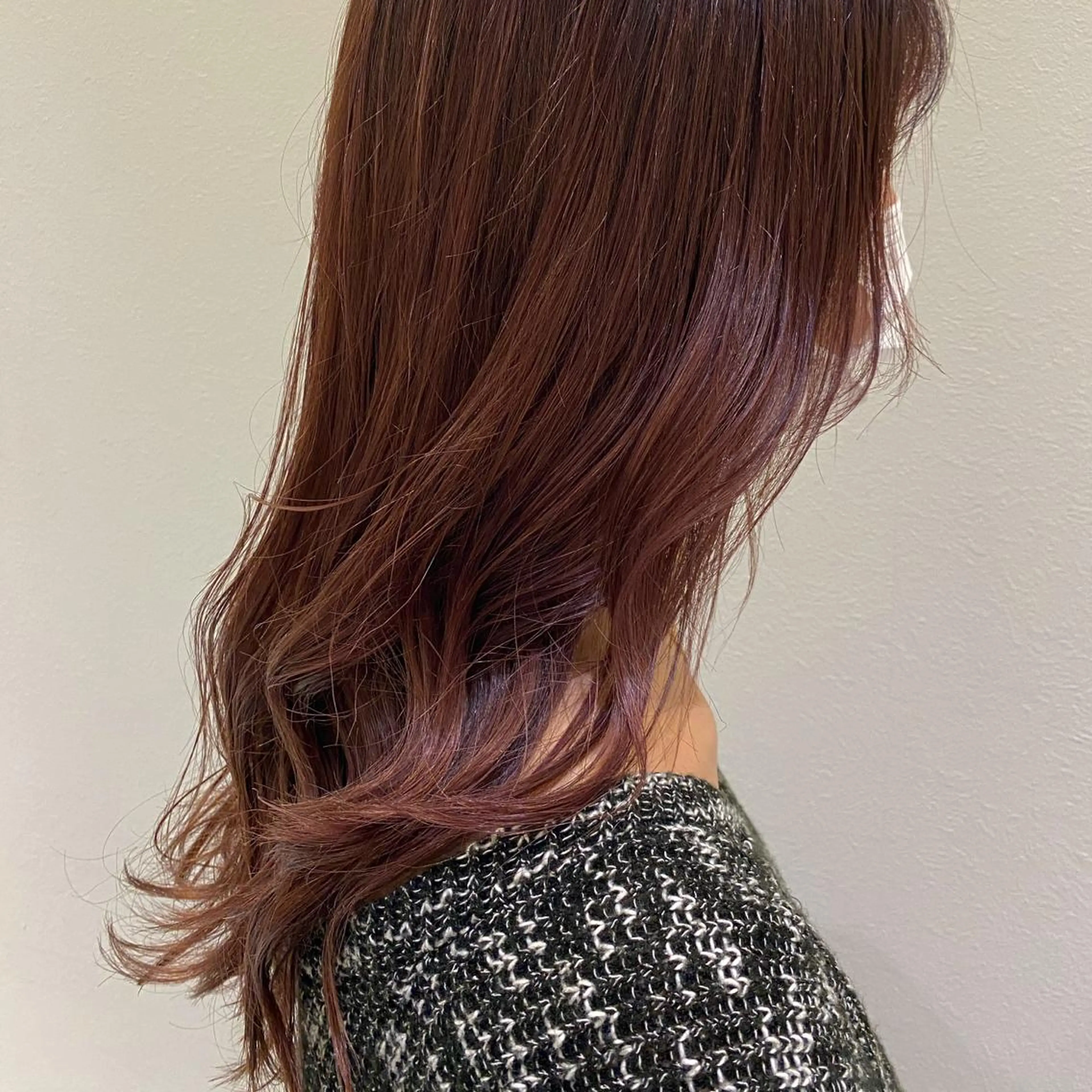 ロング カラー 鹿児島 聖来のヘアスタイル