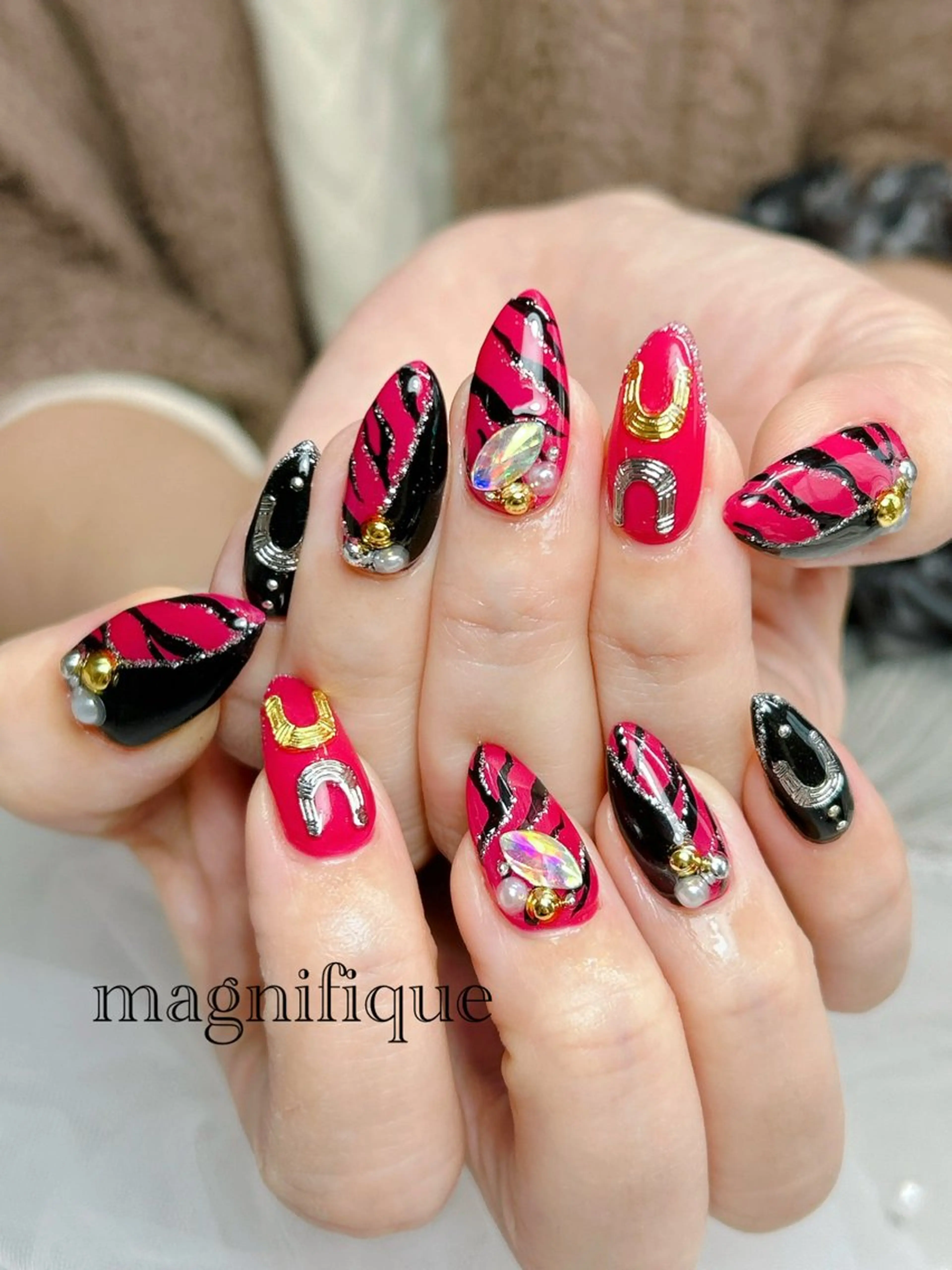 ネイル ハンドネイル プライベートサロン マニフィークのネイルデザイン