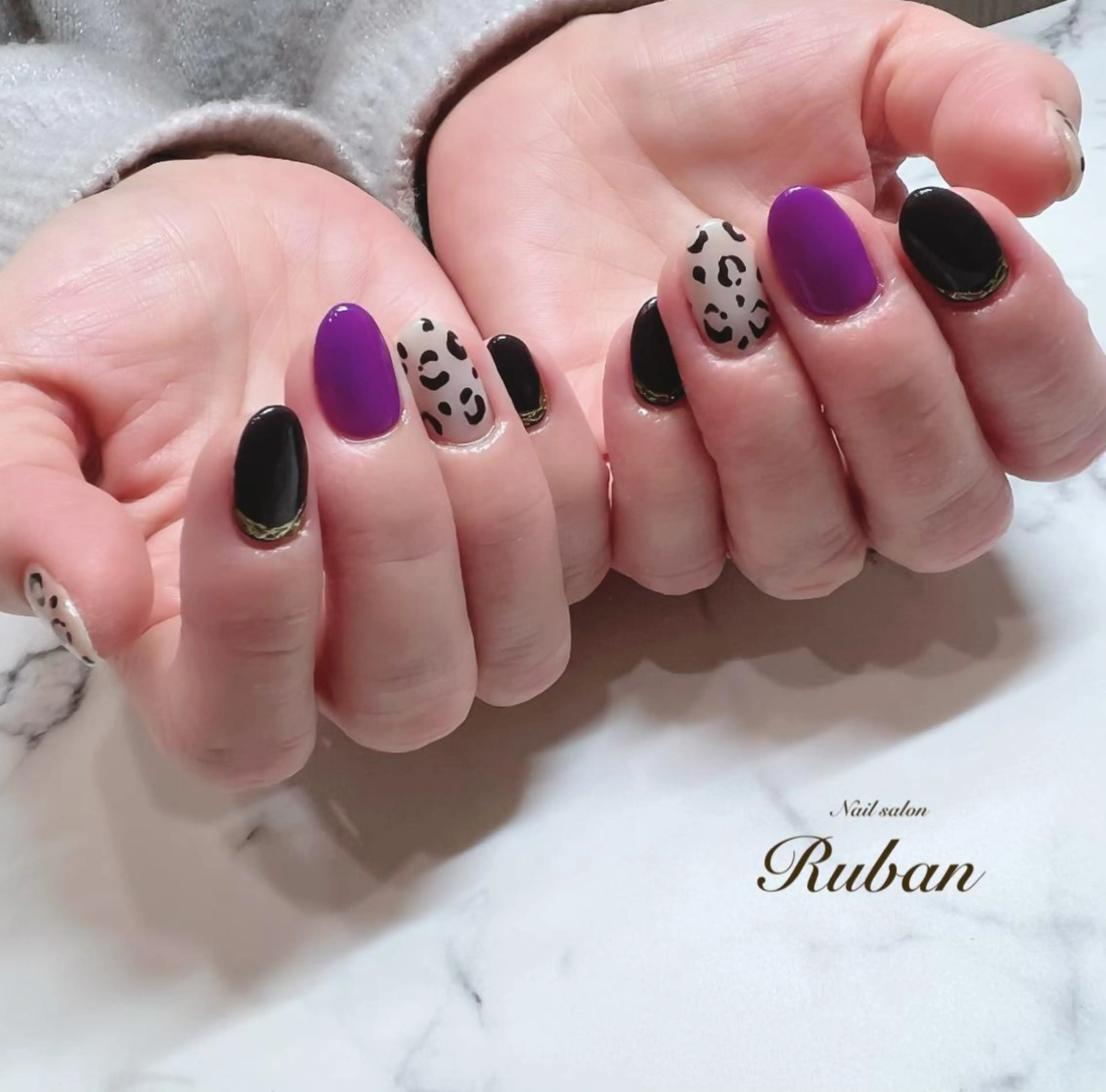 ネイル アニマル柄 ミラーネイル ワンカラーネイル Nail salon Rubanのネイルデザイン