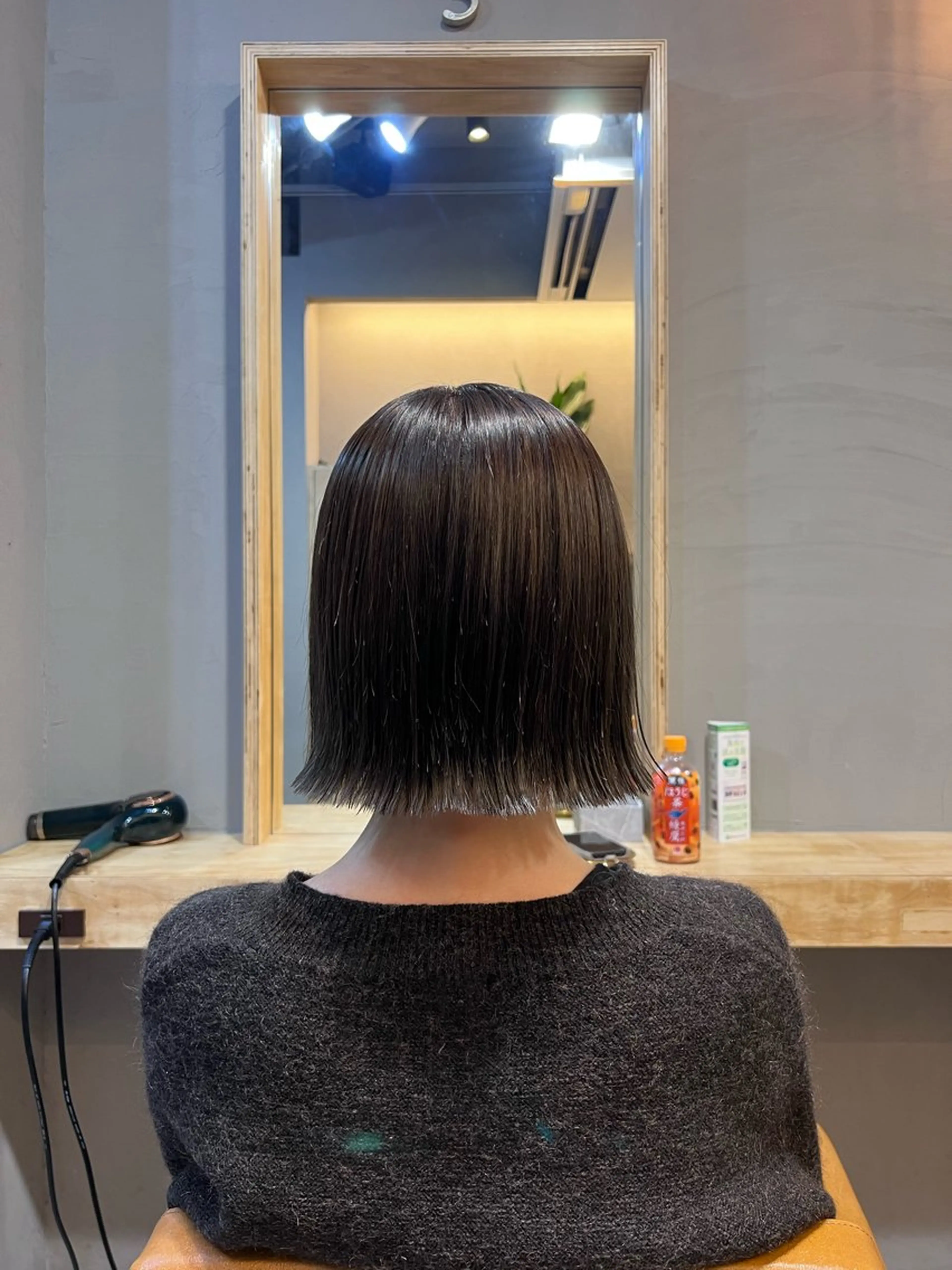 ショート カラー 切りっぱなしボブ ボブ 神戸ボブ✂️ ioe三宮/田 伸佳のヘアスタイル