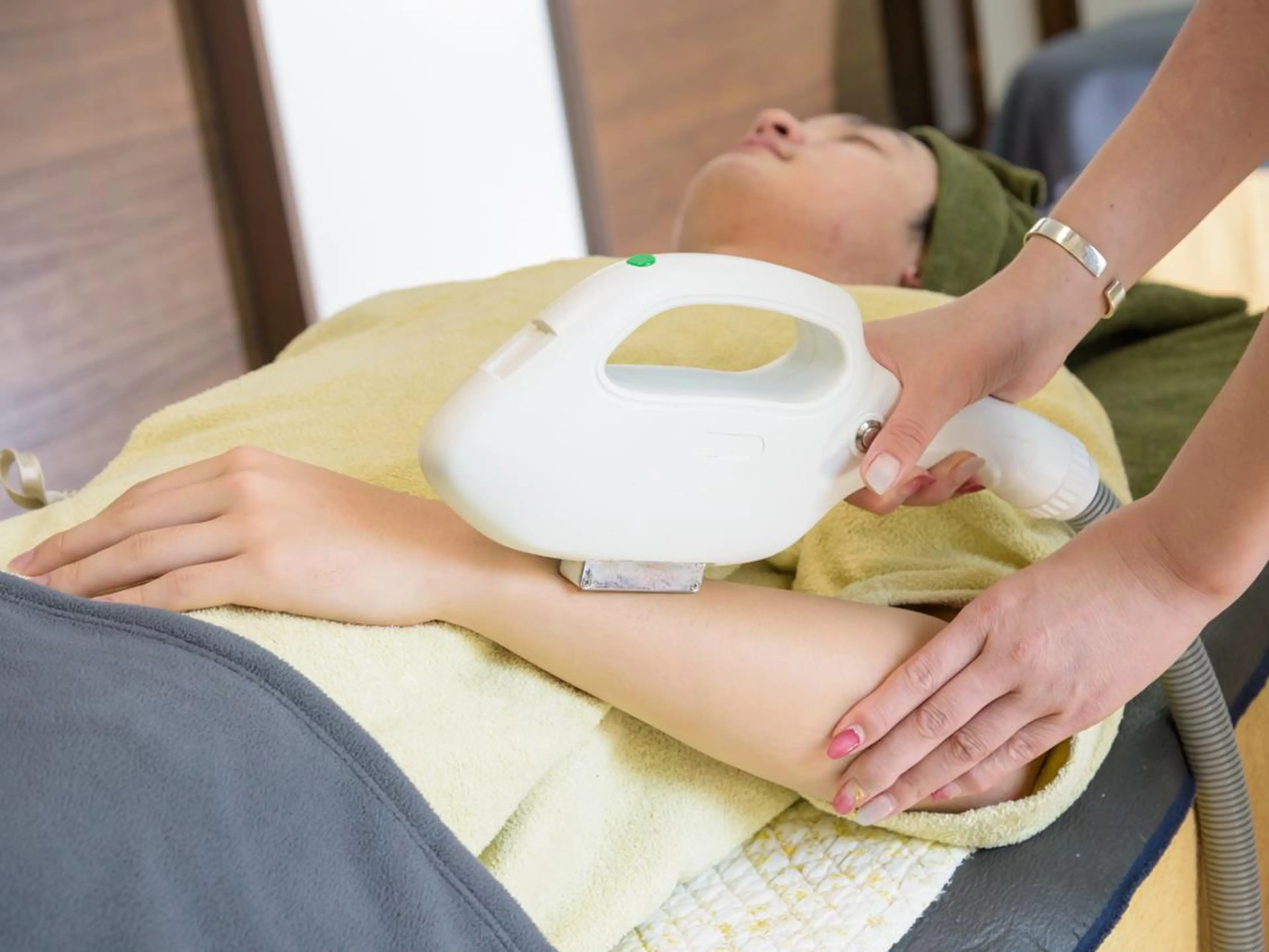 【完全都度払い◎】美肌脱毛女性専用◆両腕 7700円の写真