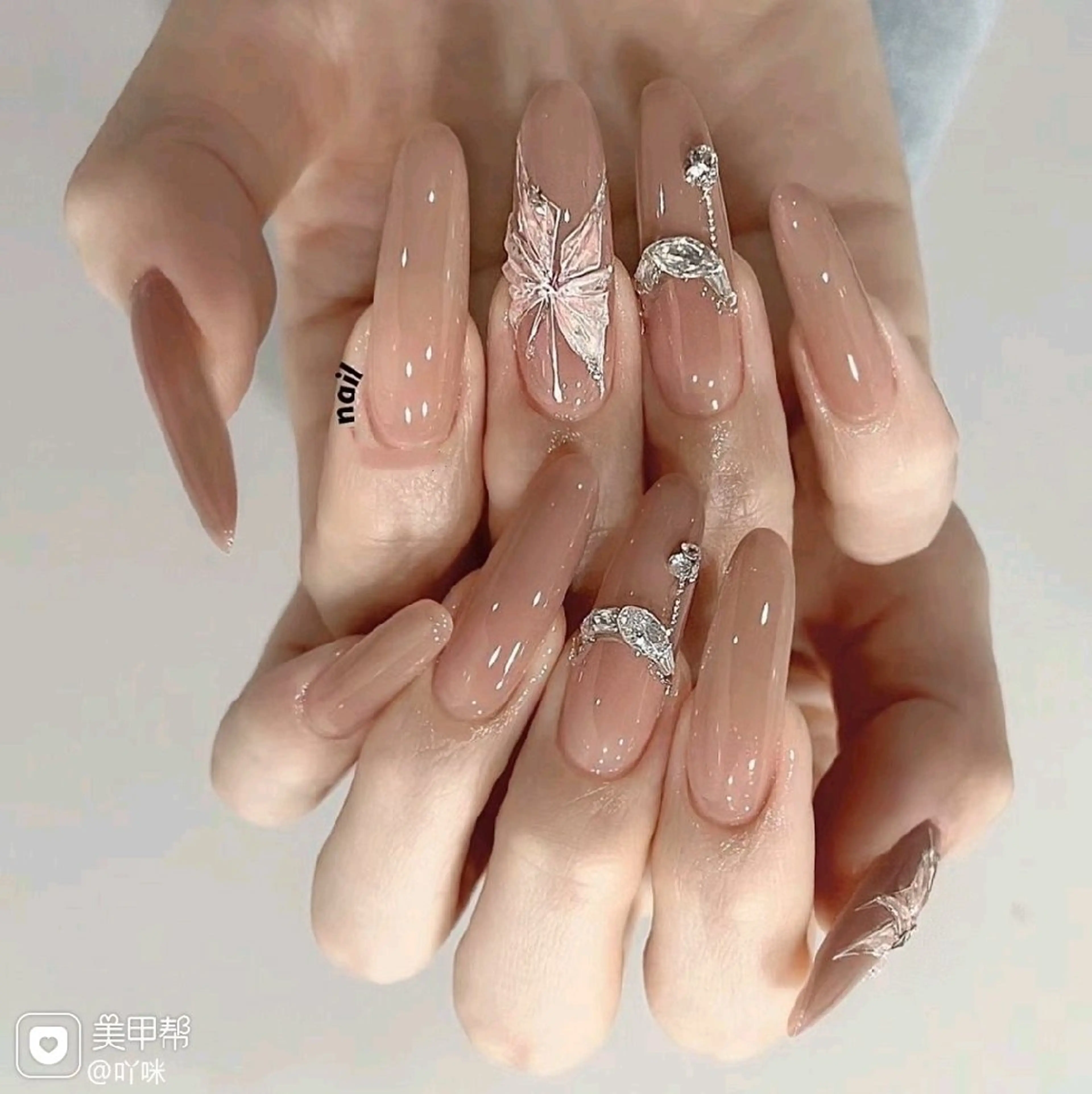 ネイル ハンドネイル Omi beautyのネイルデザイン