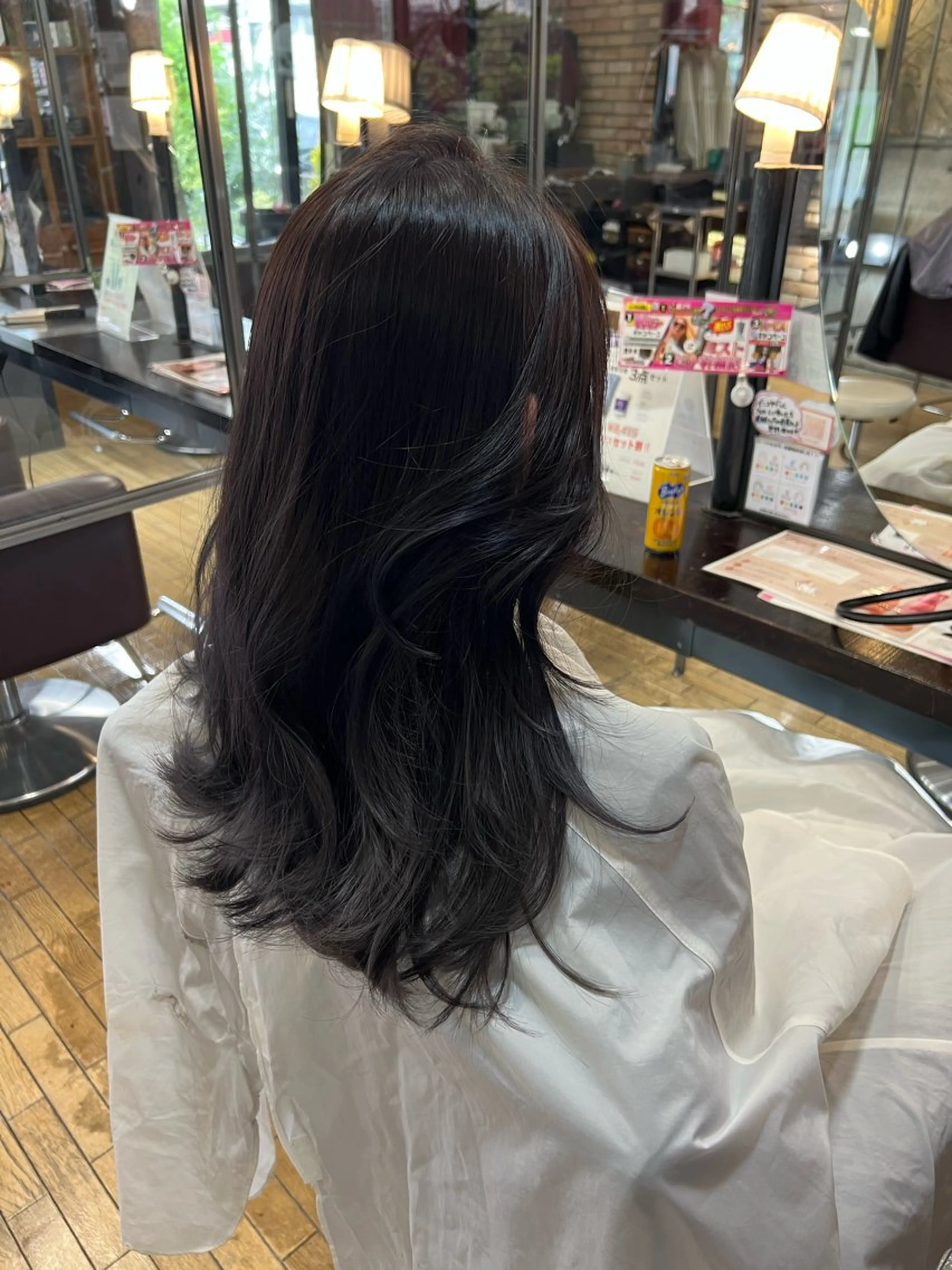 ロング カラー 只野 真衣のヘアスタイル