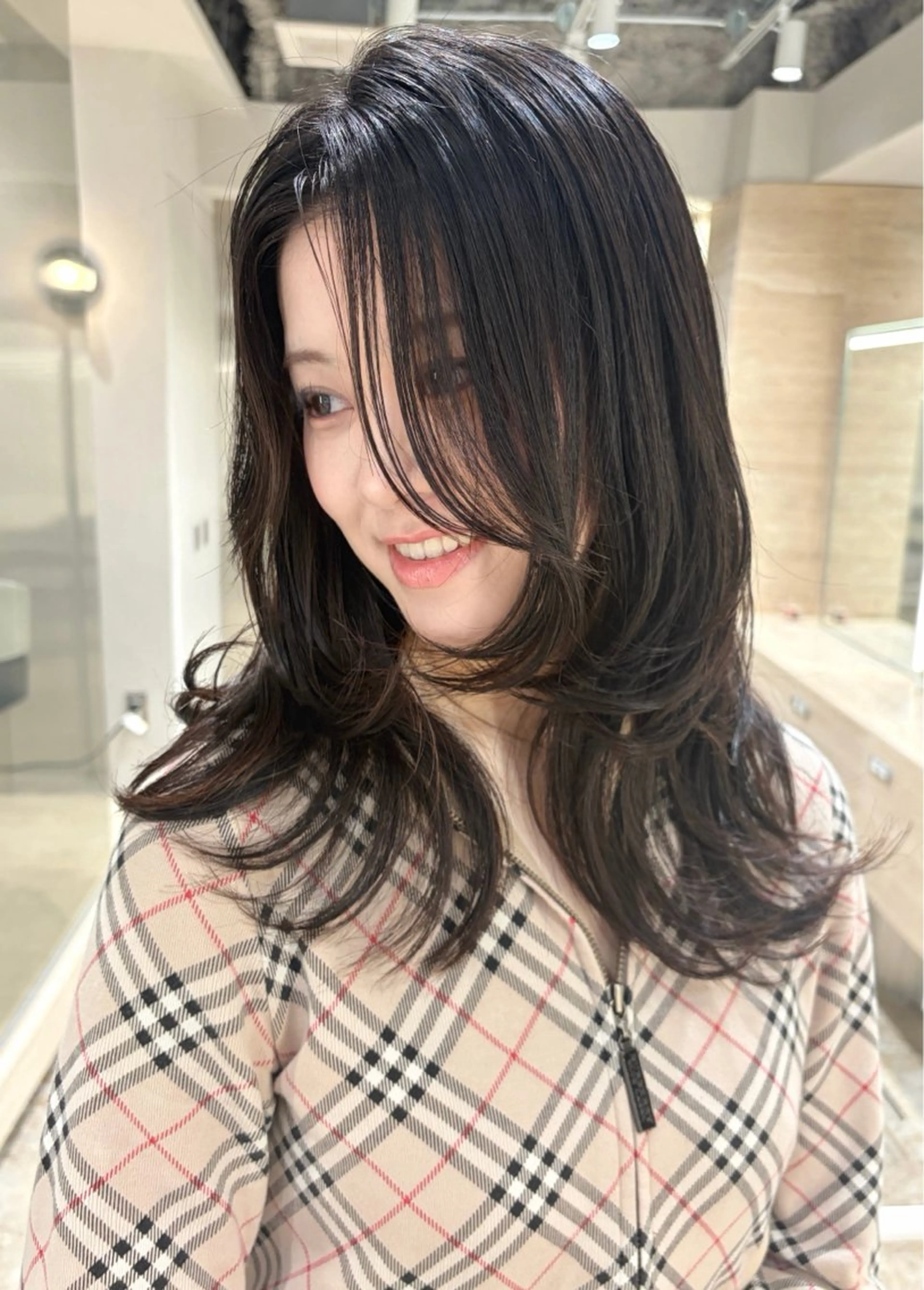 ミディアム カット 前髪・顔周りカット☆ あらいみゆのヘアスタイル