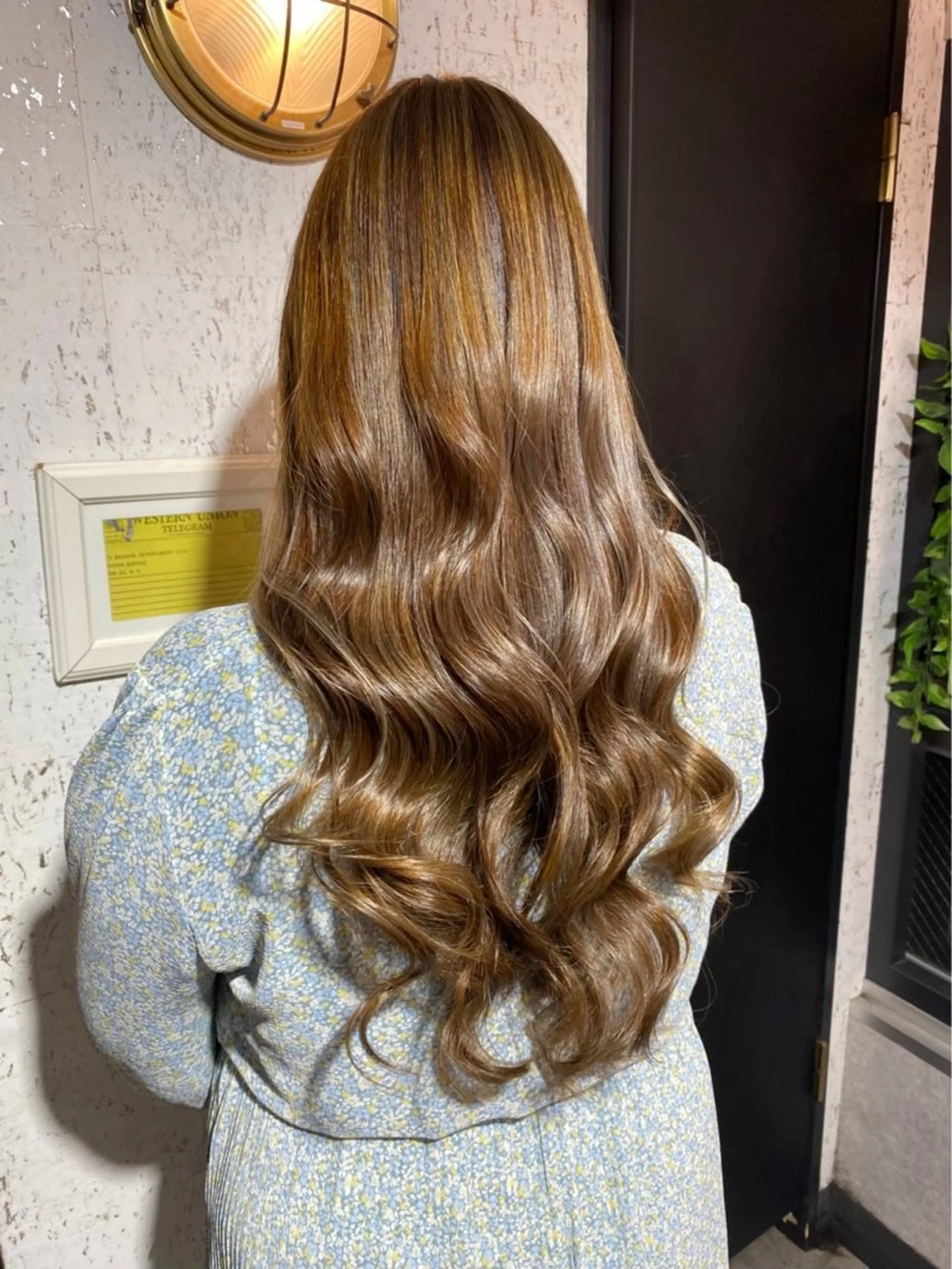 ロング カラー 澤田 美空のヘアスタイル