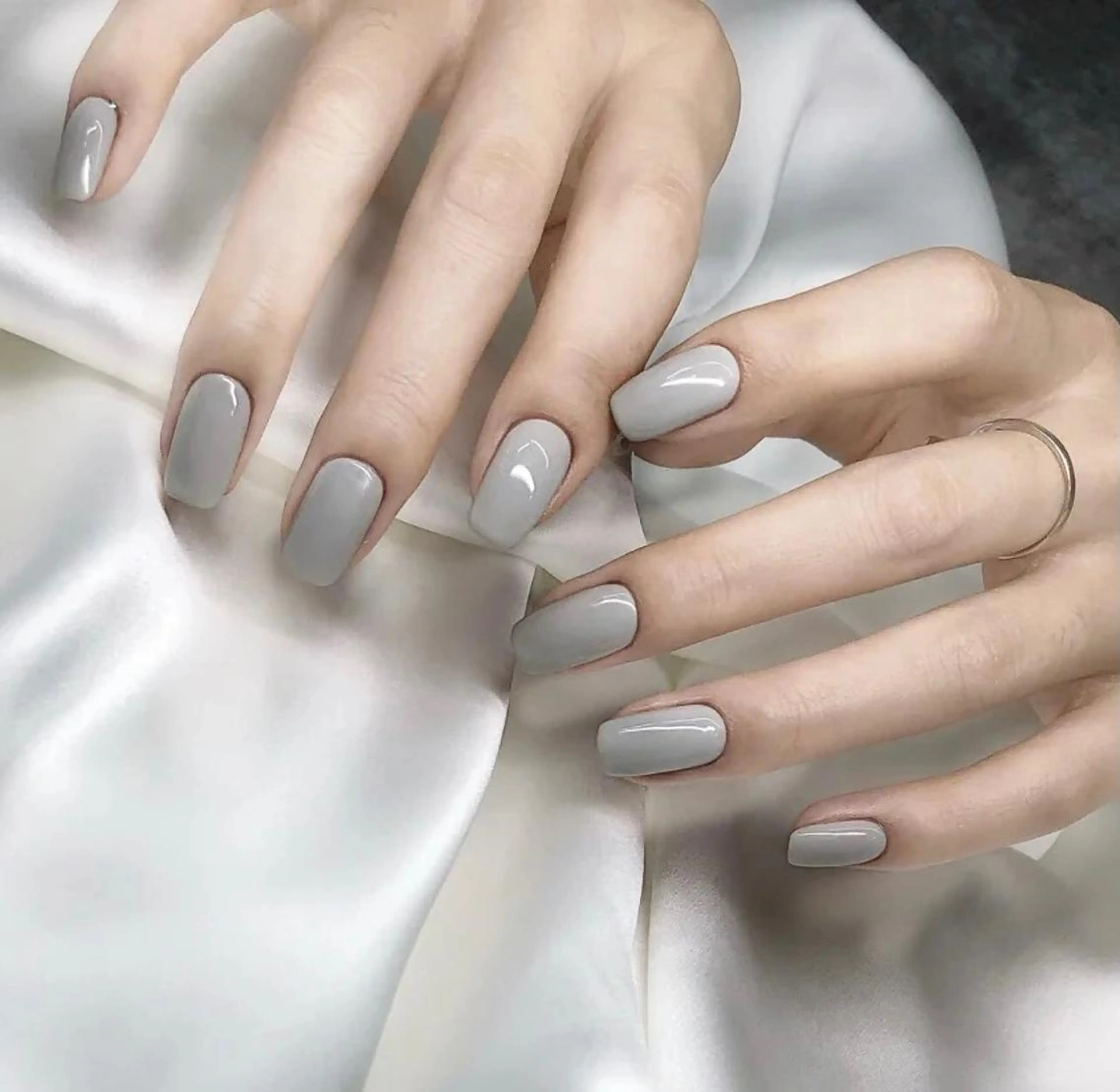 ネイル ハンドネイル Queens ciciのネイルデザイン