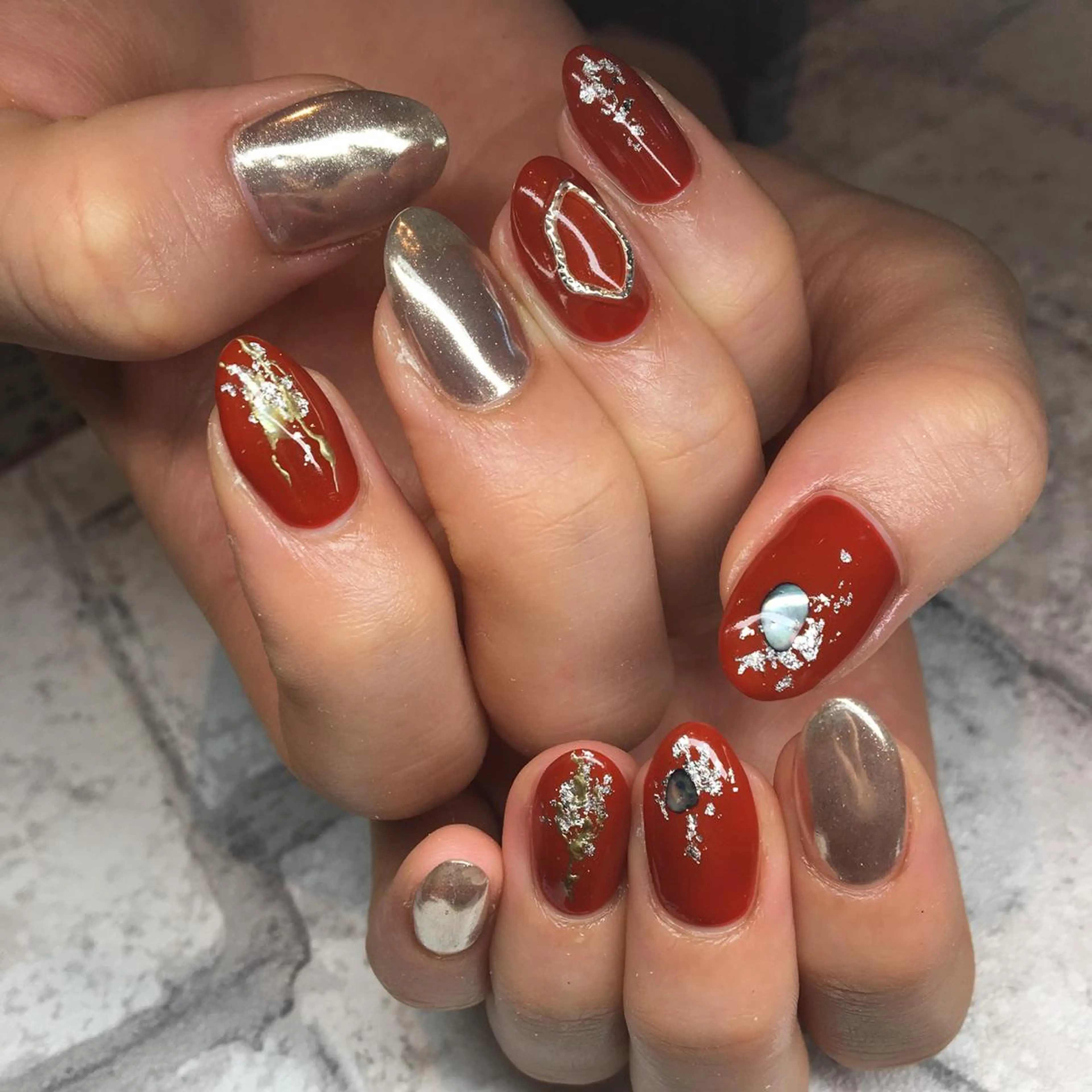 ネイル 里見 麗のネイルデザイン