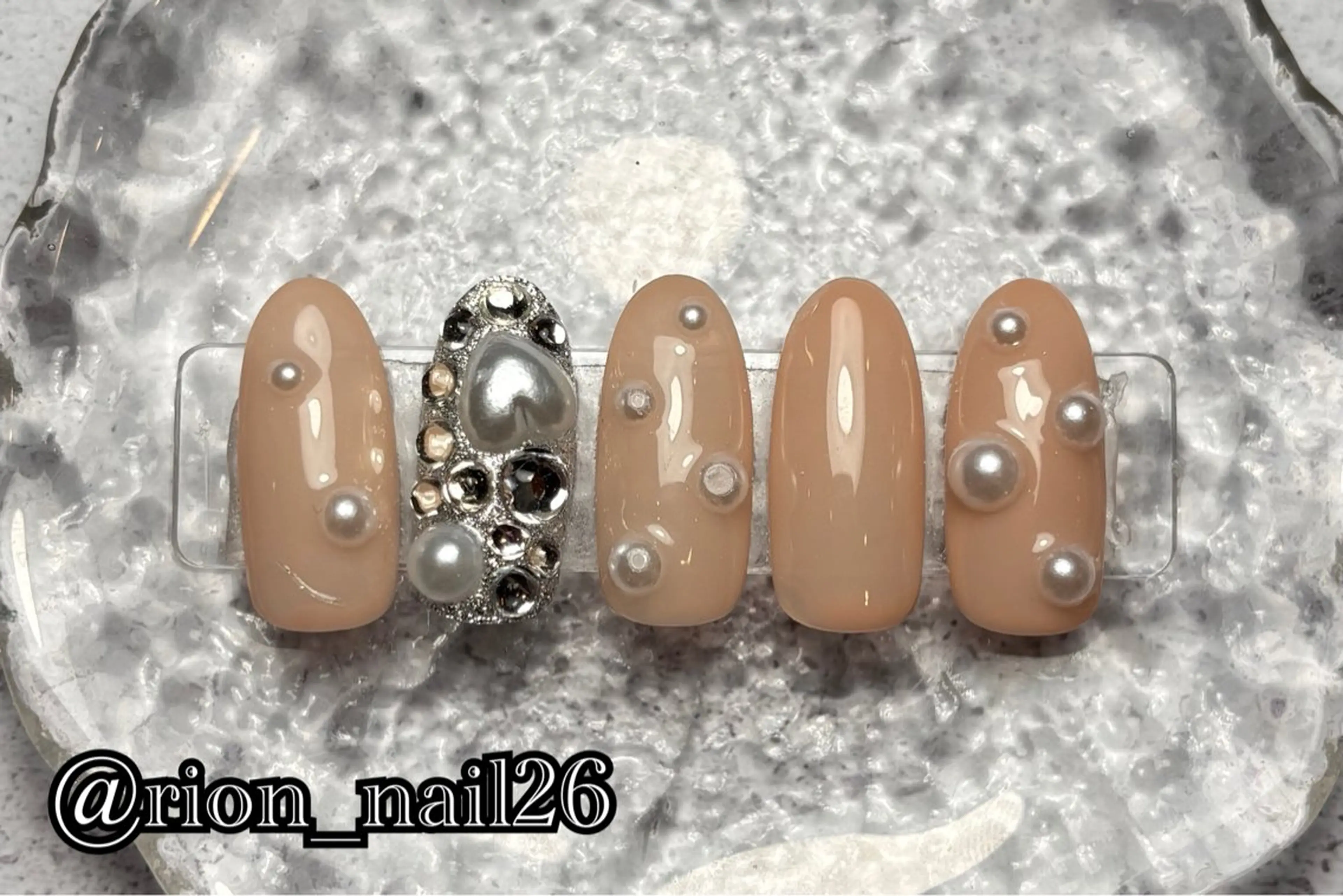 ネイル Juni nail所属・S. Rionのネイルデザイン