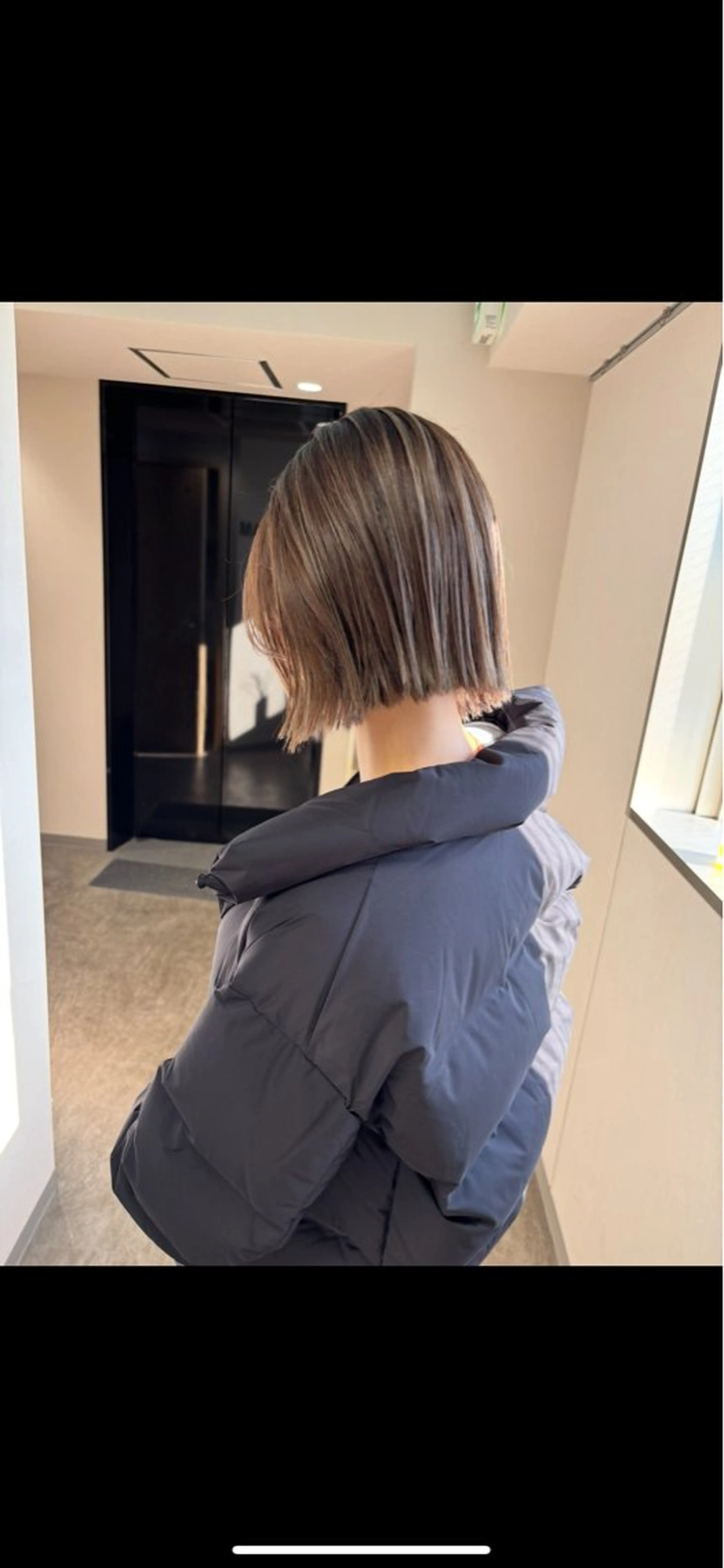 ショート カラー ベージュカラー ハイライトカラー ボブ ハイライト レイヤーカット カット ヘアカラー トリートメント 松井那津子 /ハイライトブリーチのヘアスタイル