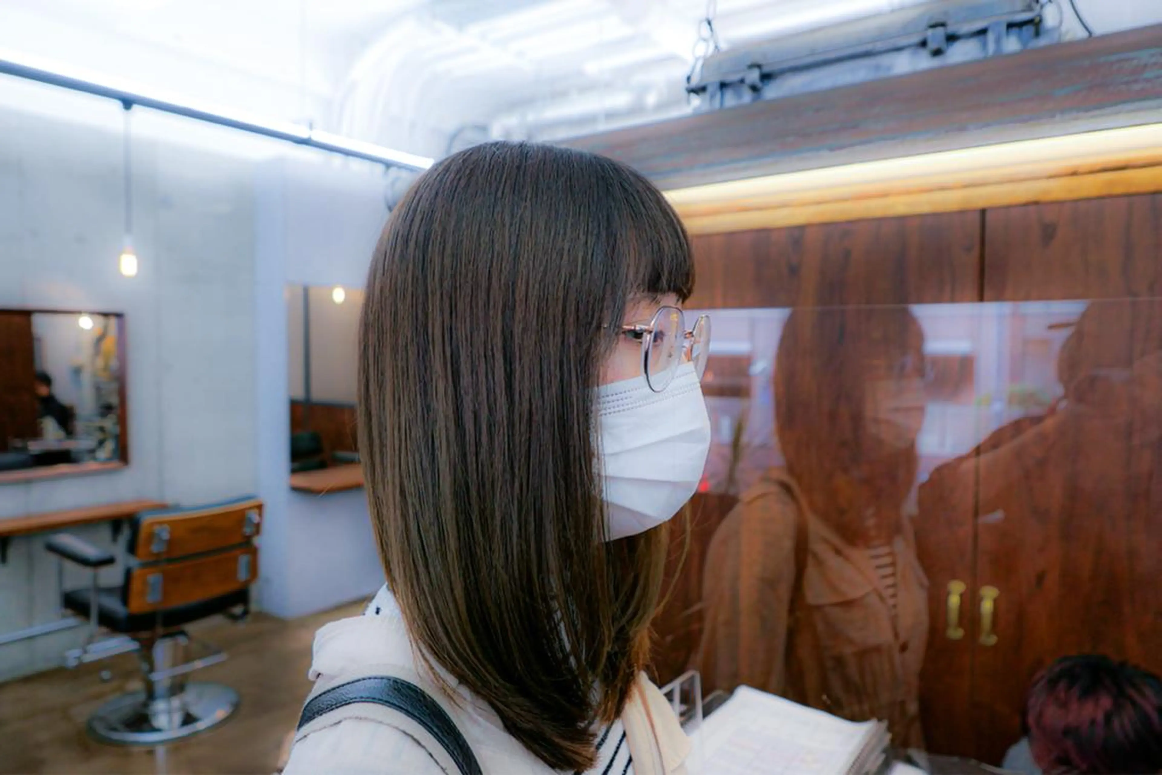 セミロング カラー レイヤーカット Watanabe Kentarouのヘアスタイル