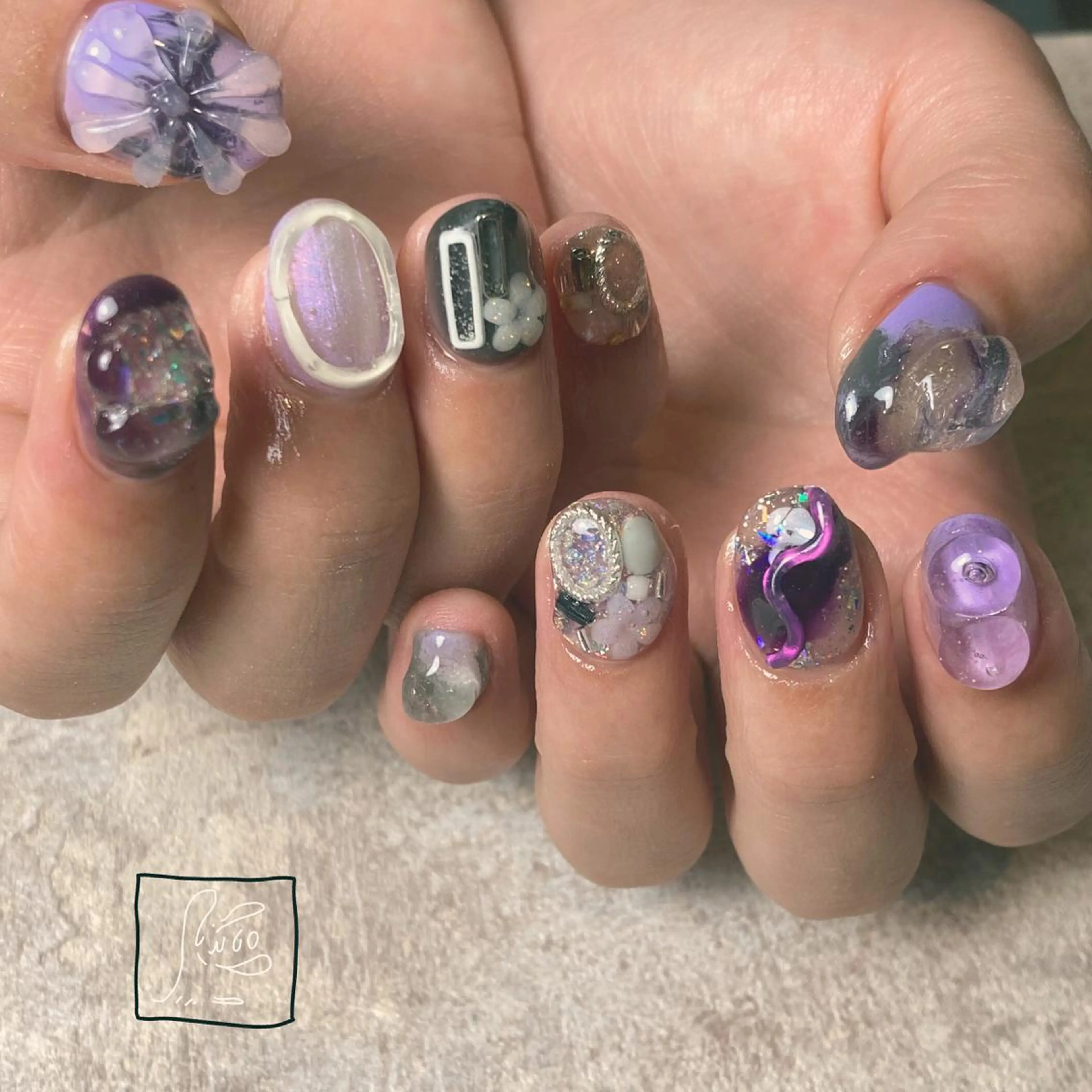 ネイル アートネイル クリアネイル ワンカラーネイル ハンドネイル chik所属・hamaguchi licoのネイルデザイン