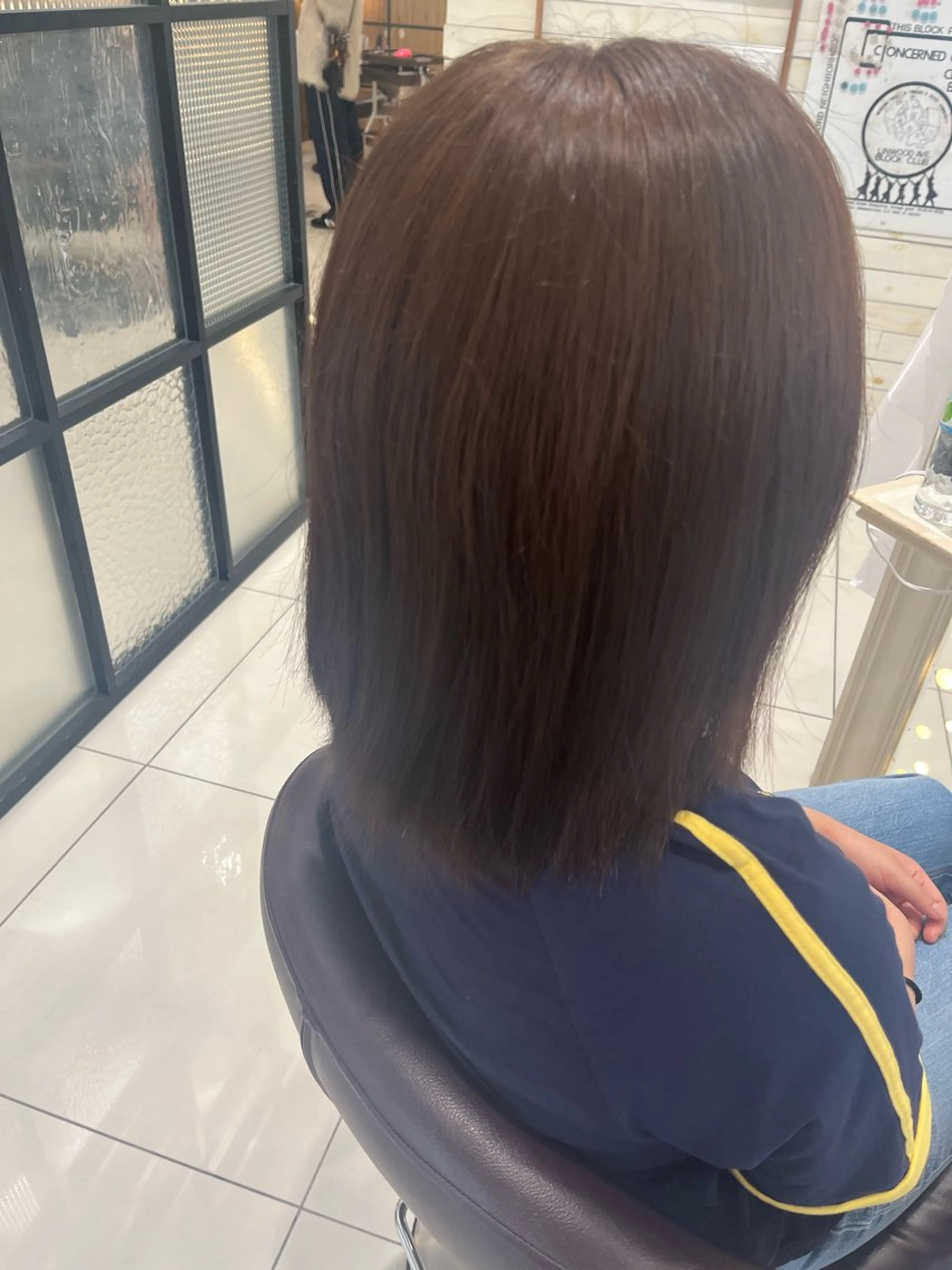 カラー ブリーチ ダブルカラー ブリーチなしカラー ヘアアレンジ 裾カラー/Aya🥀のヘアスタイル