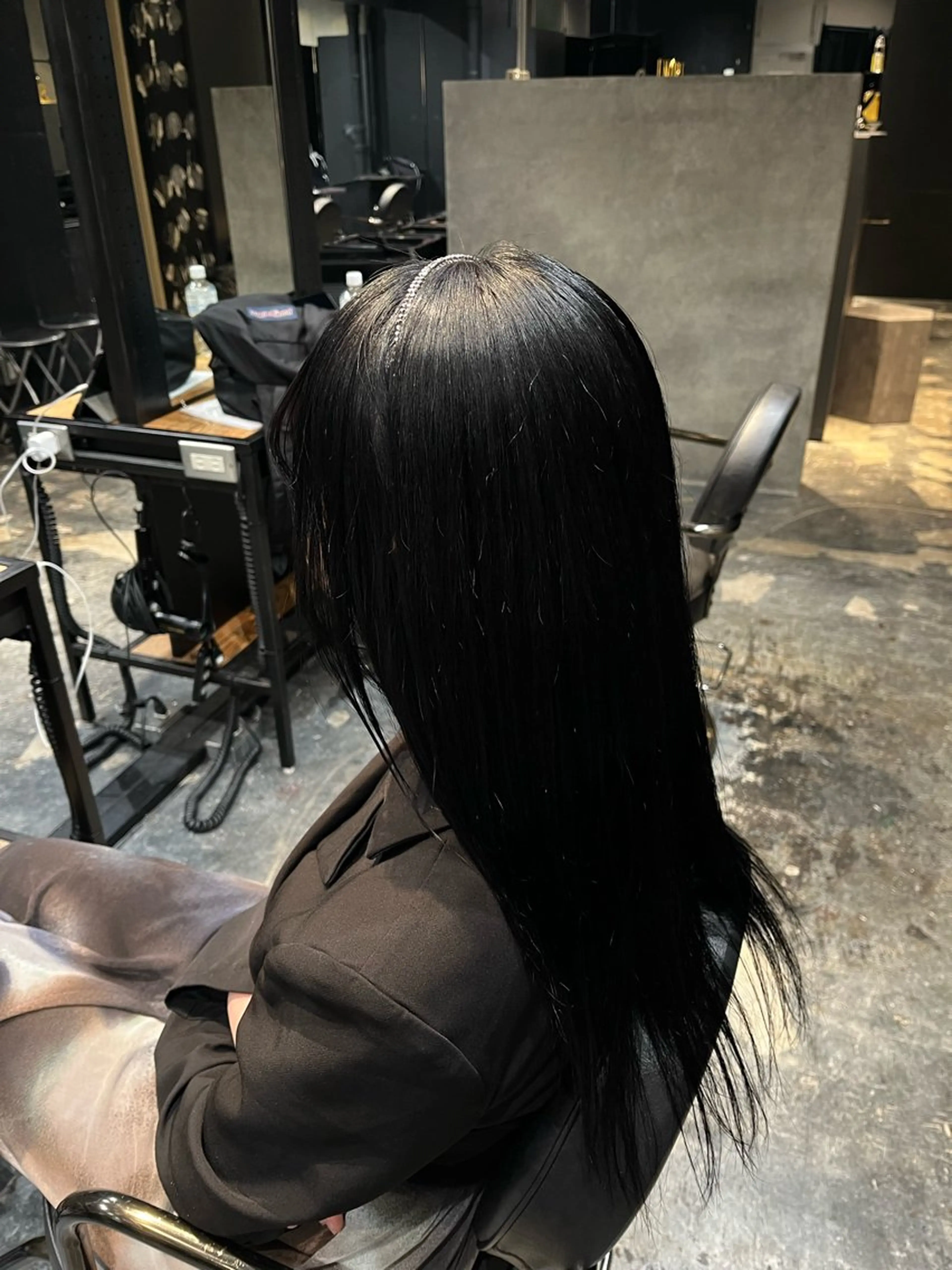 ロング カラー 黒髪 ［縮毛矯正／カラー］ はるのりのヘアスタイル